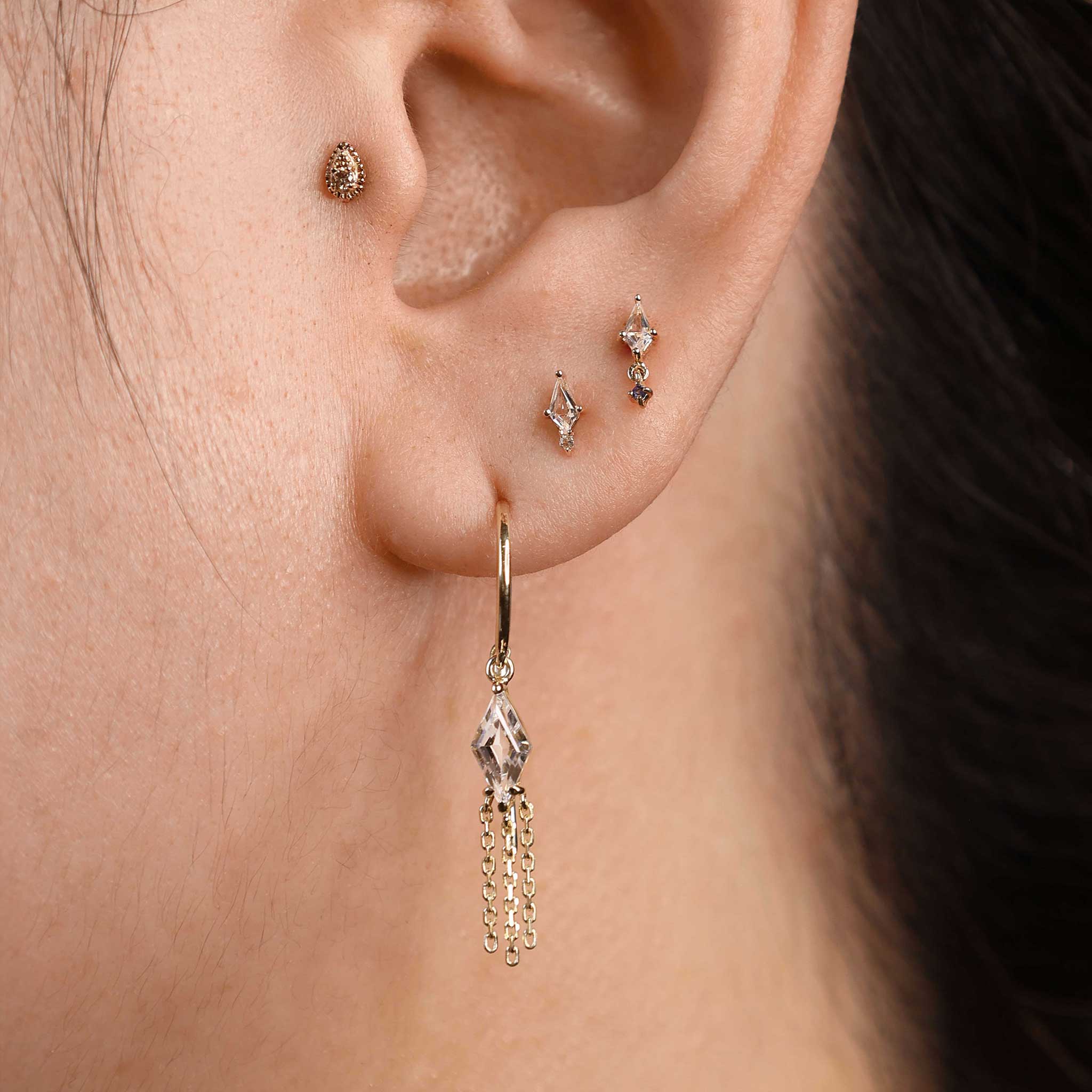 BEATTI Threaders BTE059 • White Topaz Rhombus Tassel Gemstone Threader Earrings BTE059 • White Topaz Rhombus Tassel Gemstone Threader Earrings