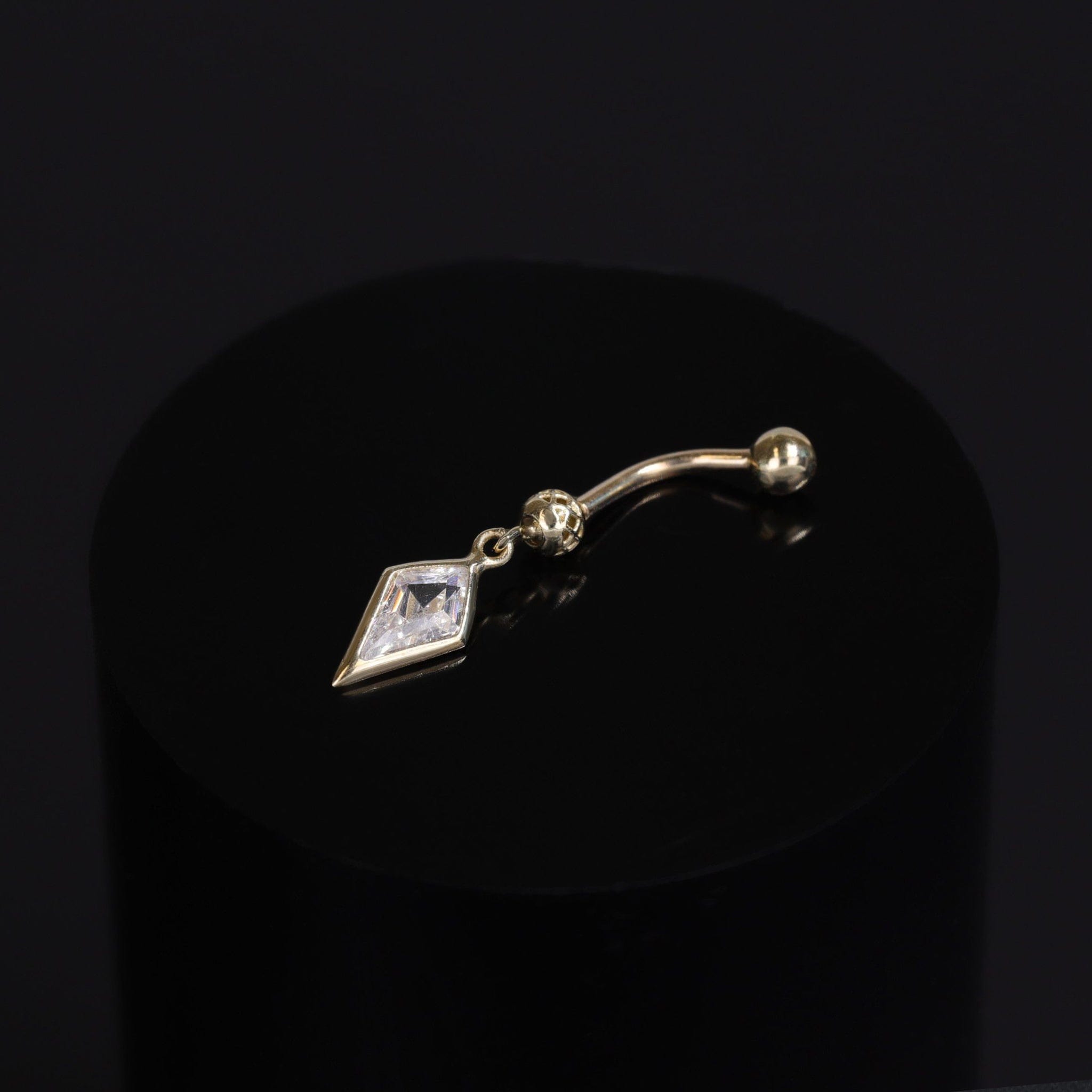 BEATTI Barbell Riké • Internally Threaded Ball End in Curved Bar Riké • Internally Threaded Ball End in Curved Bar