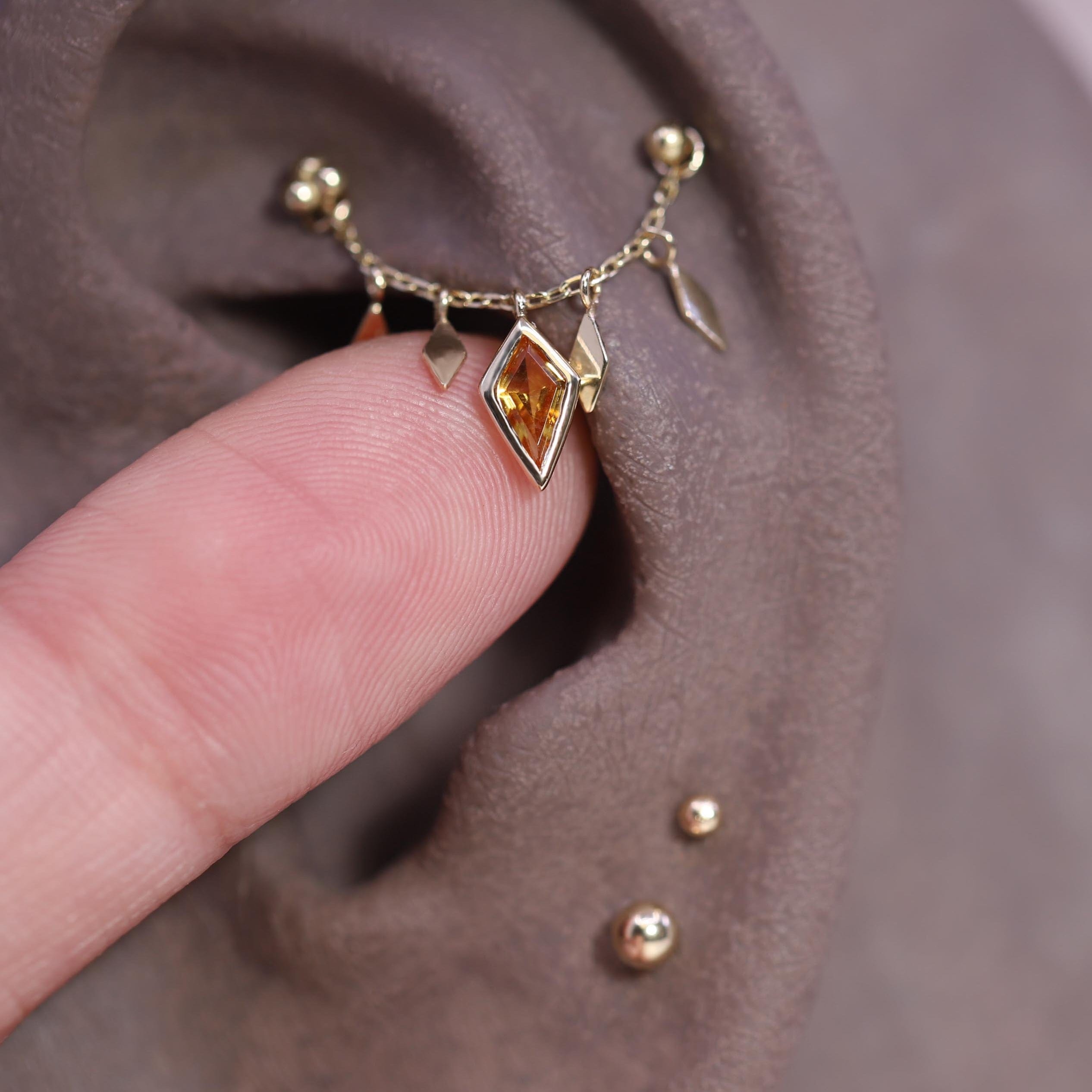 BEATTI Chain Attachments Gold Patra Chain Attachment with Citrine BTFG012 CD Patra Chain Attachment with Citrine