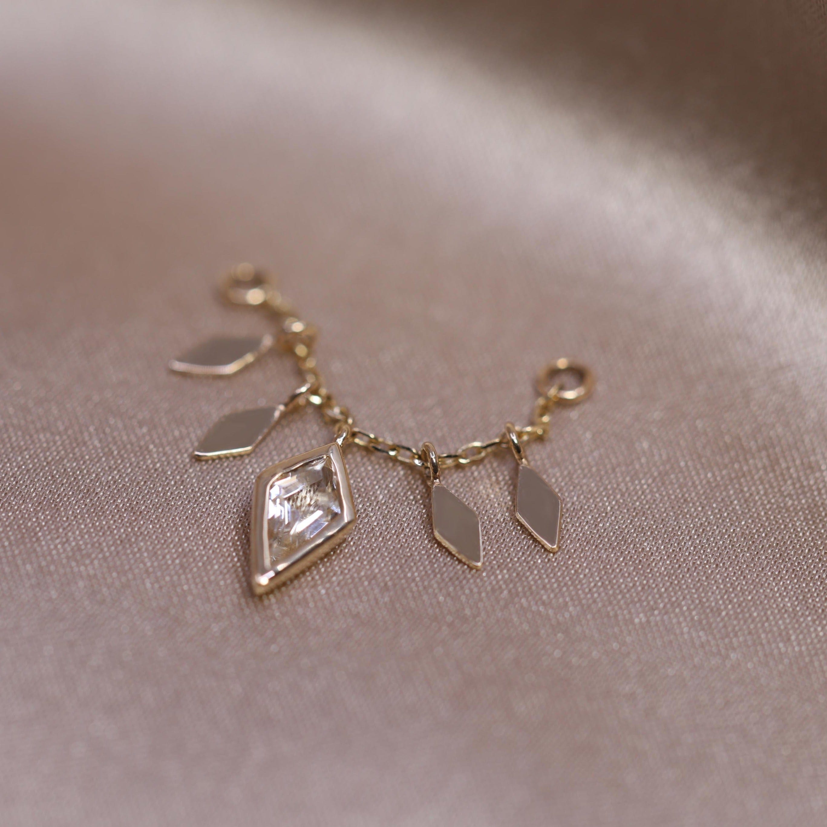 BEATTI Chain Attachments Patra Chain Attachment with White Topaz Patra Chain Attachment with White Topaz