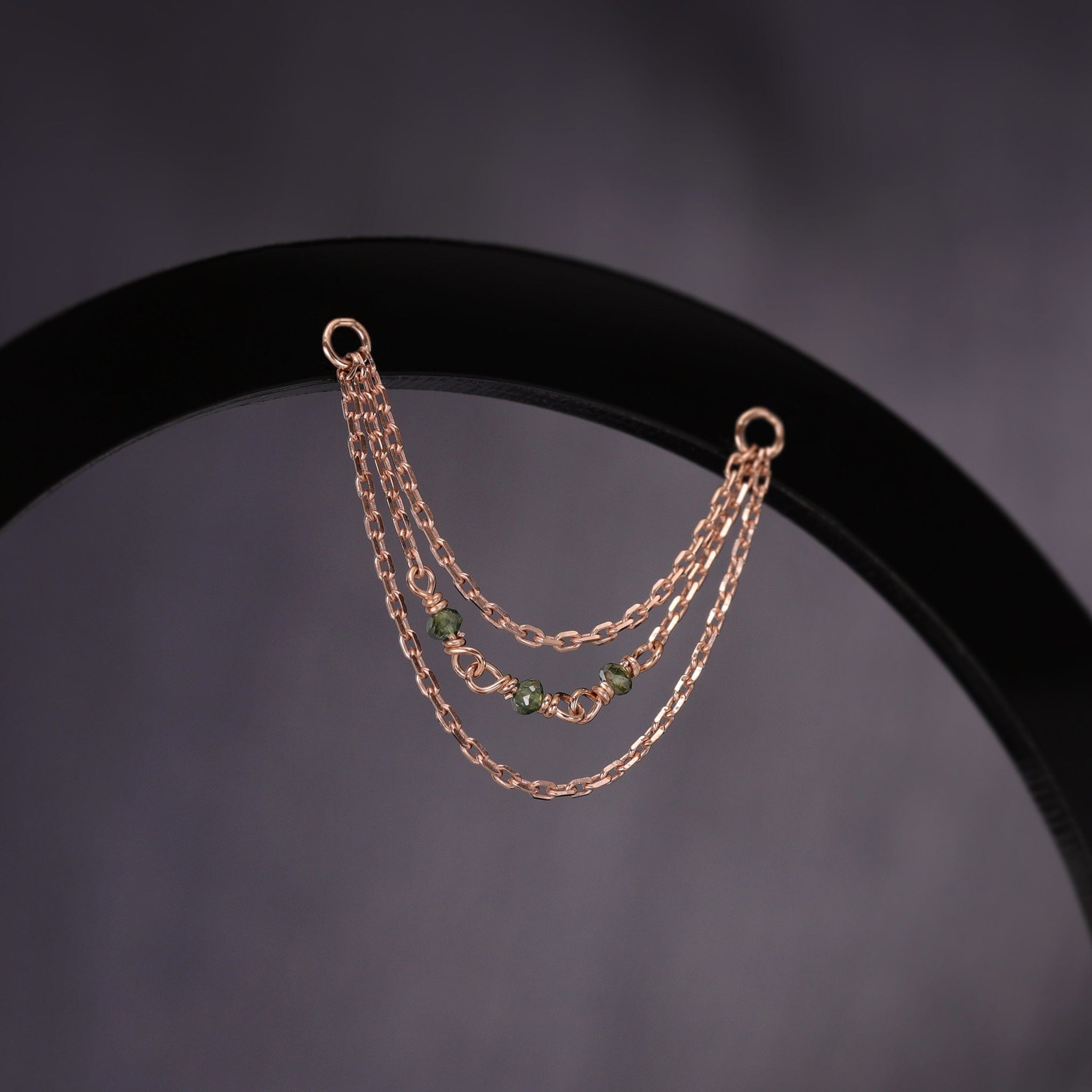 BEATTI Chain Attachments Sisley • Green Diamond Bead Triple Cable Chain Sisley • Green Diamond Bead Triple Cable Chain