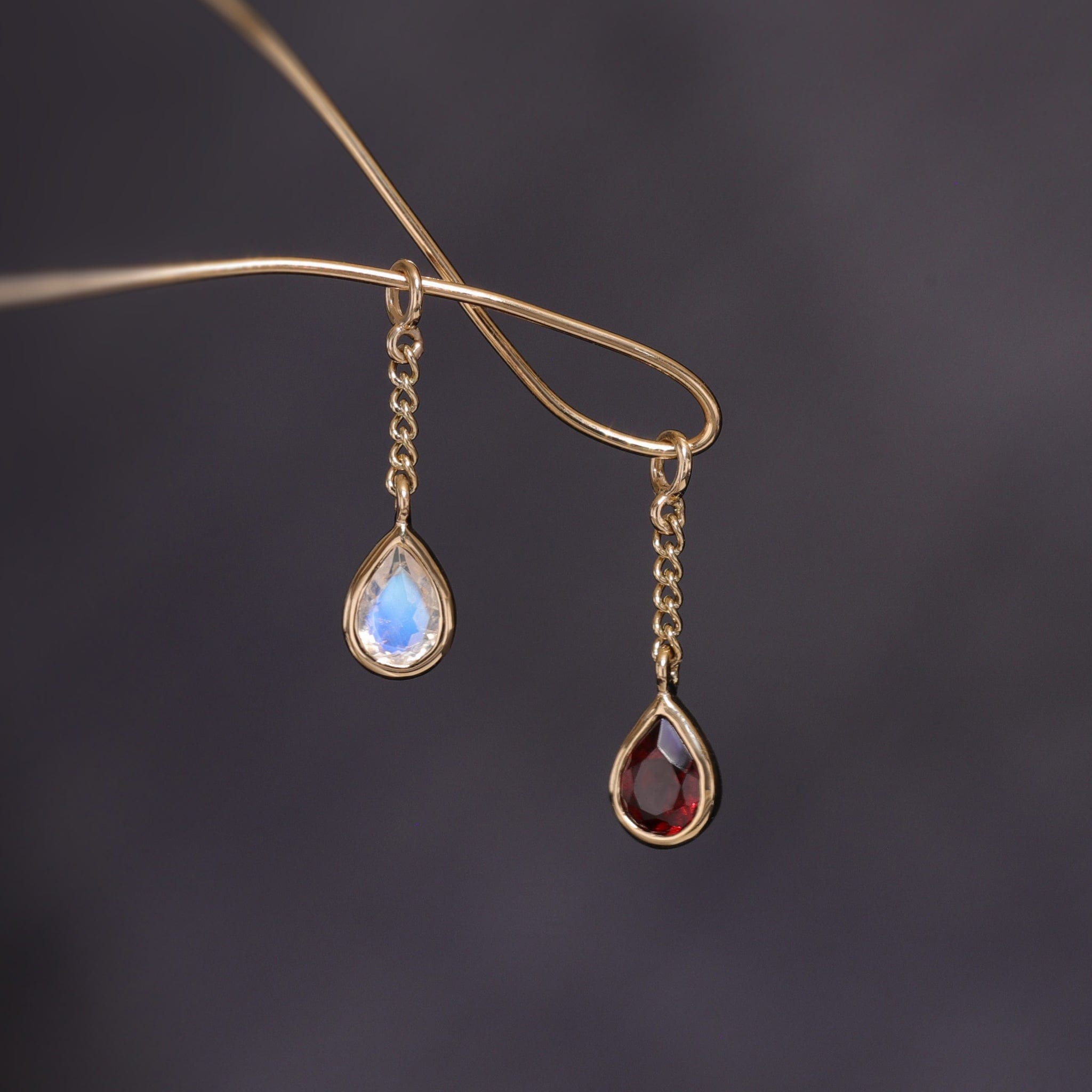 BEATTI Charms Juno • Teardrop Gemstone Chain Charm Juno • Teardrop Gemstone Chain Charm