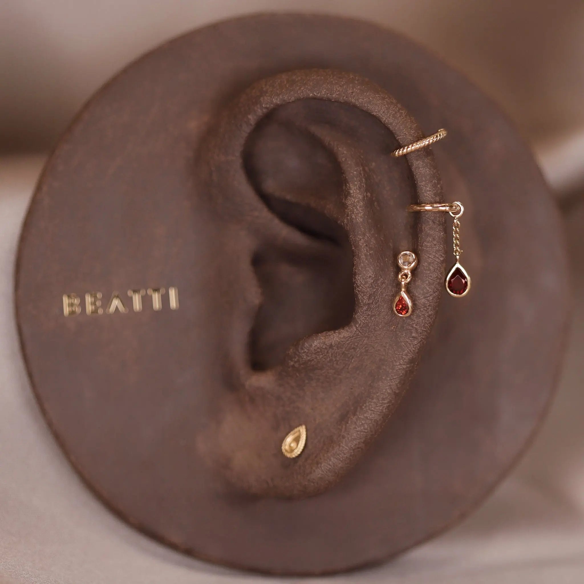 BEATTI Charms Juno • Teardrop Gemstone Chain Charm Juno • Teardrop Gemstone Chain Charm