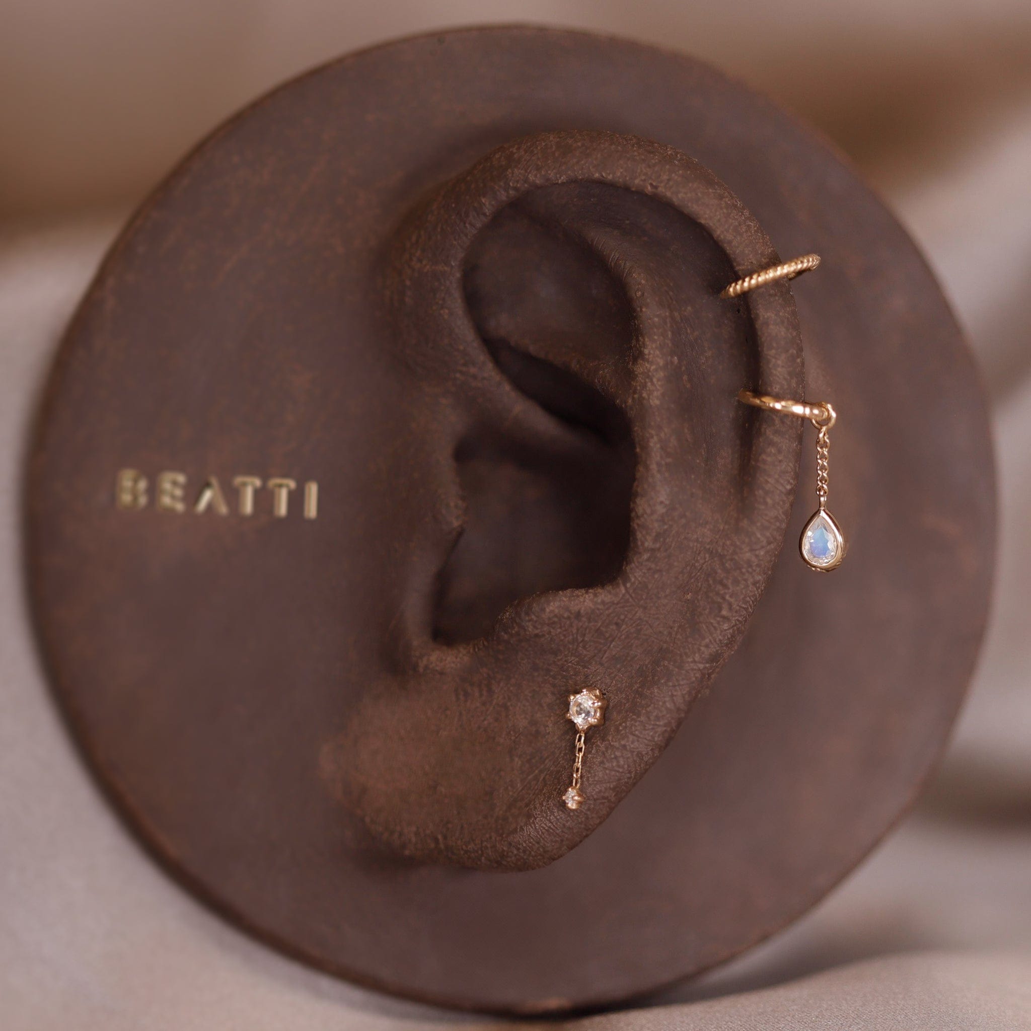 BEATTI Charms Juno • Teardrop Gemstone Chain Charm Juno • Teardrop Gemstone Chain Charm