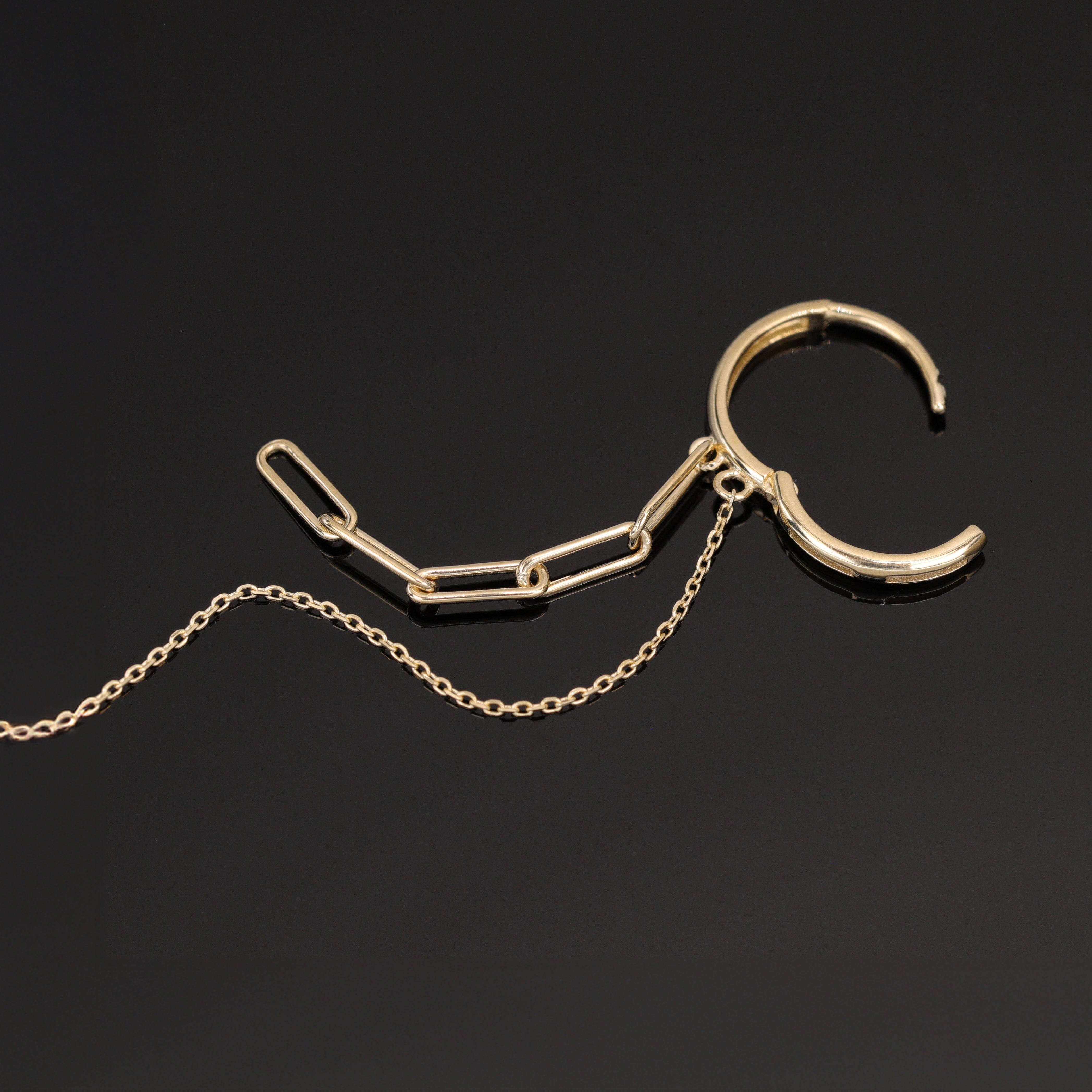 BEATTI Hoops 14K Gold Dangling Paperclip Chain Hoop 14K Gold Dangling Paperclip Chain Hoop