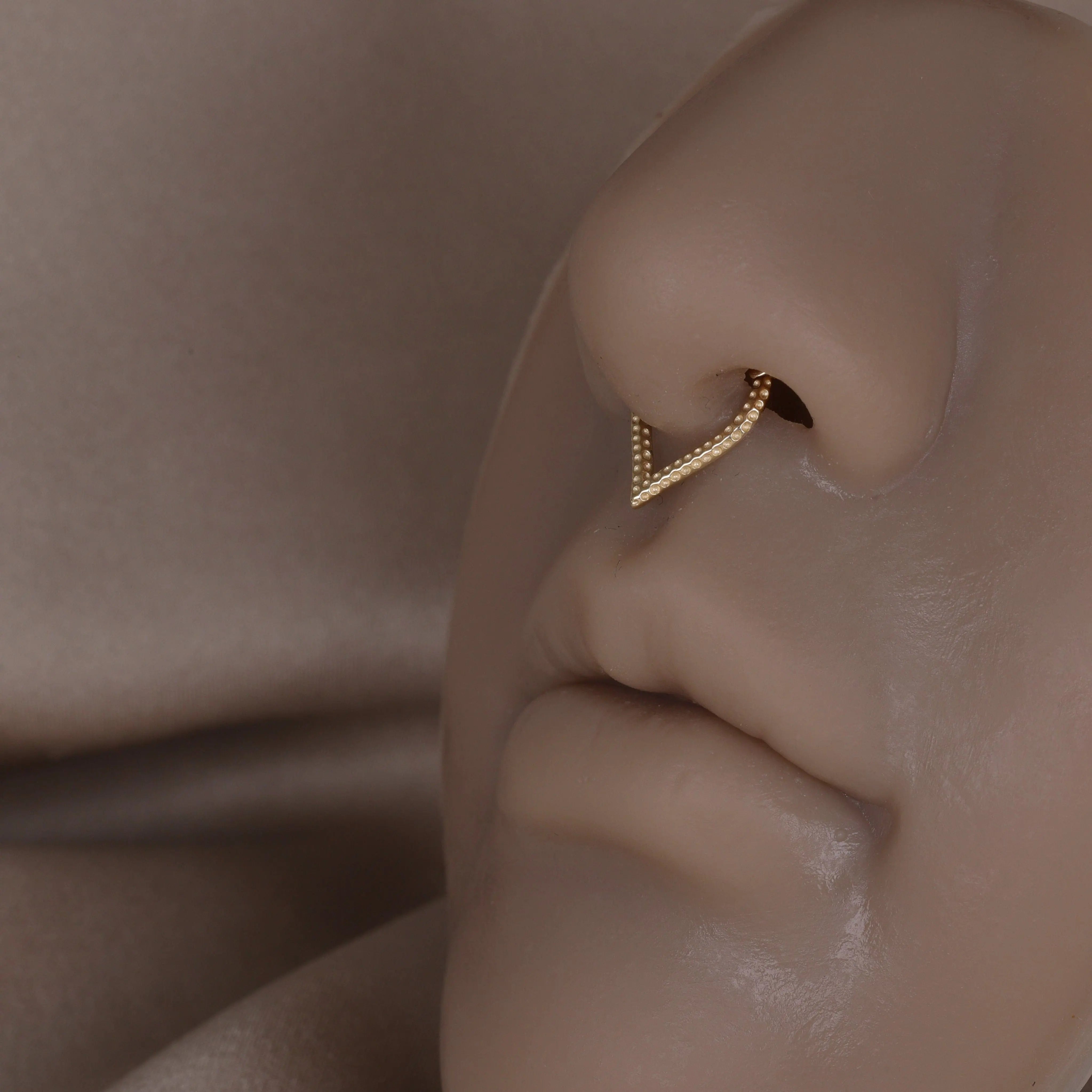 BEATTI Hoops 14K Gold Textured Pointy Clicker 14K Gold Textured Pointy Clicker