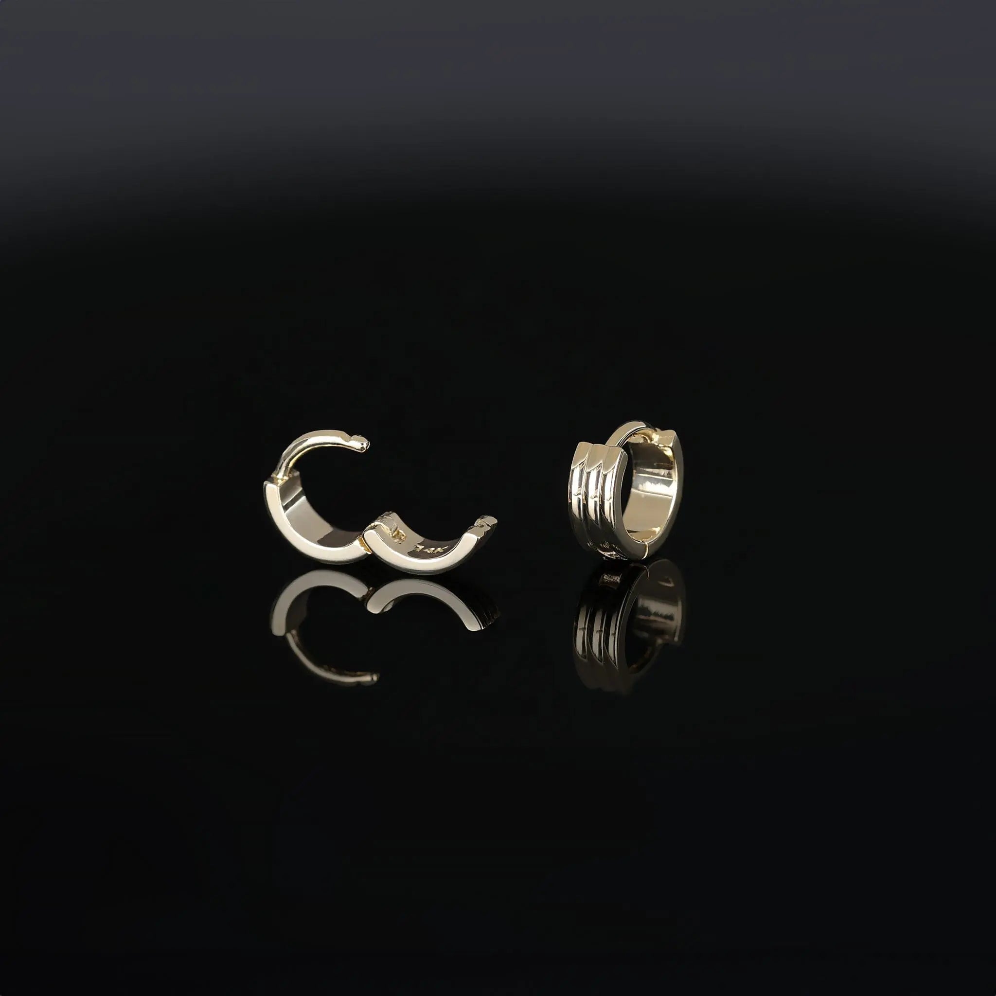 BEATTI Hoops 14K Gold Triple Lined Hoop Earring • 7.5mm 14K Gold Triple Lined Hoop Earring • 7.5mm