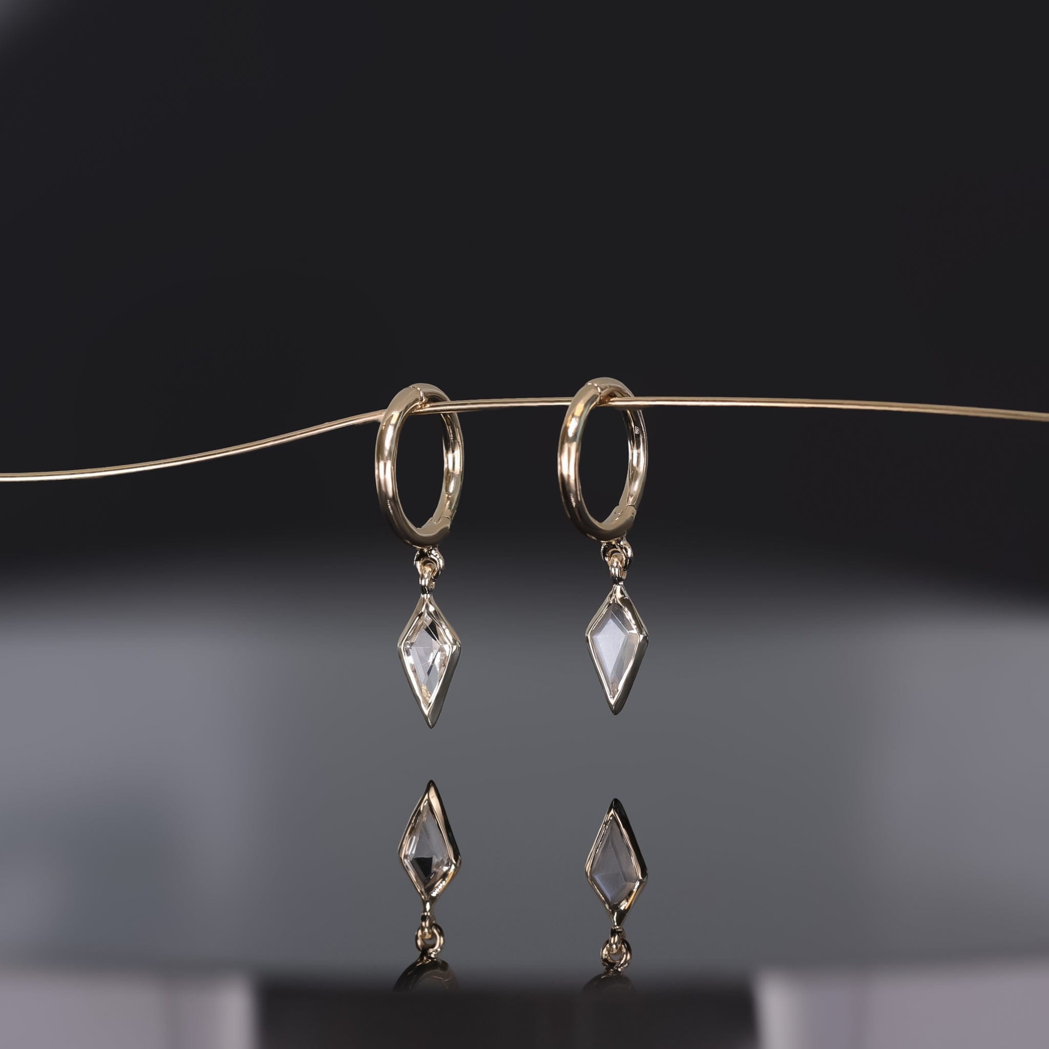 BEATTI Hoops Kite Grey Moonstone Dangle Clicker Hoop Kite Grey Moonstone Dangle Clicker Hoop