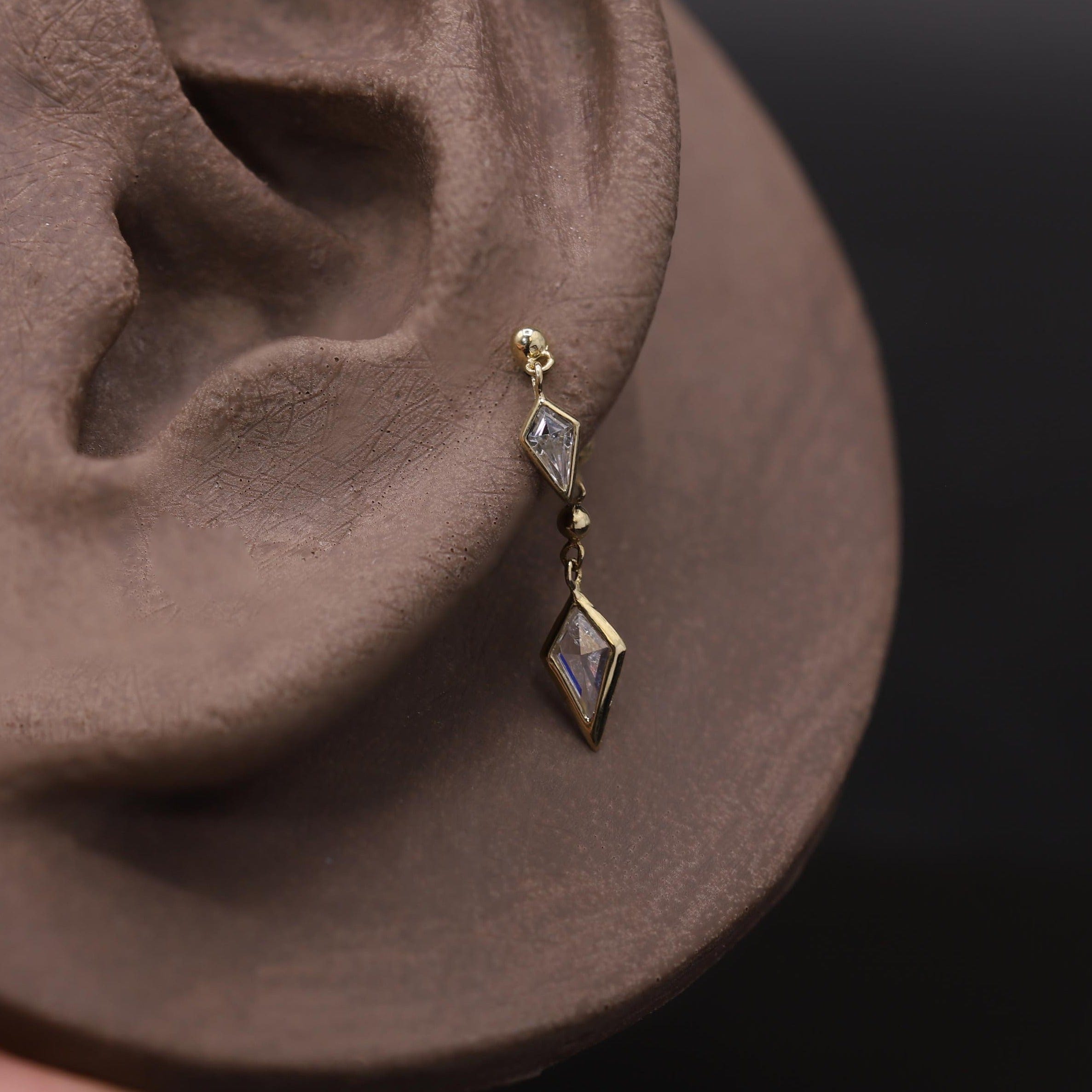 BEATTI Internal Thread Riké • 14K Solid Gold Double Diamond Barbell Piercing Riké • 14K Solid Gold Double Diamond Barbell Piercing