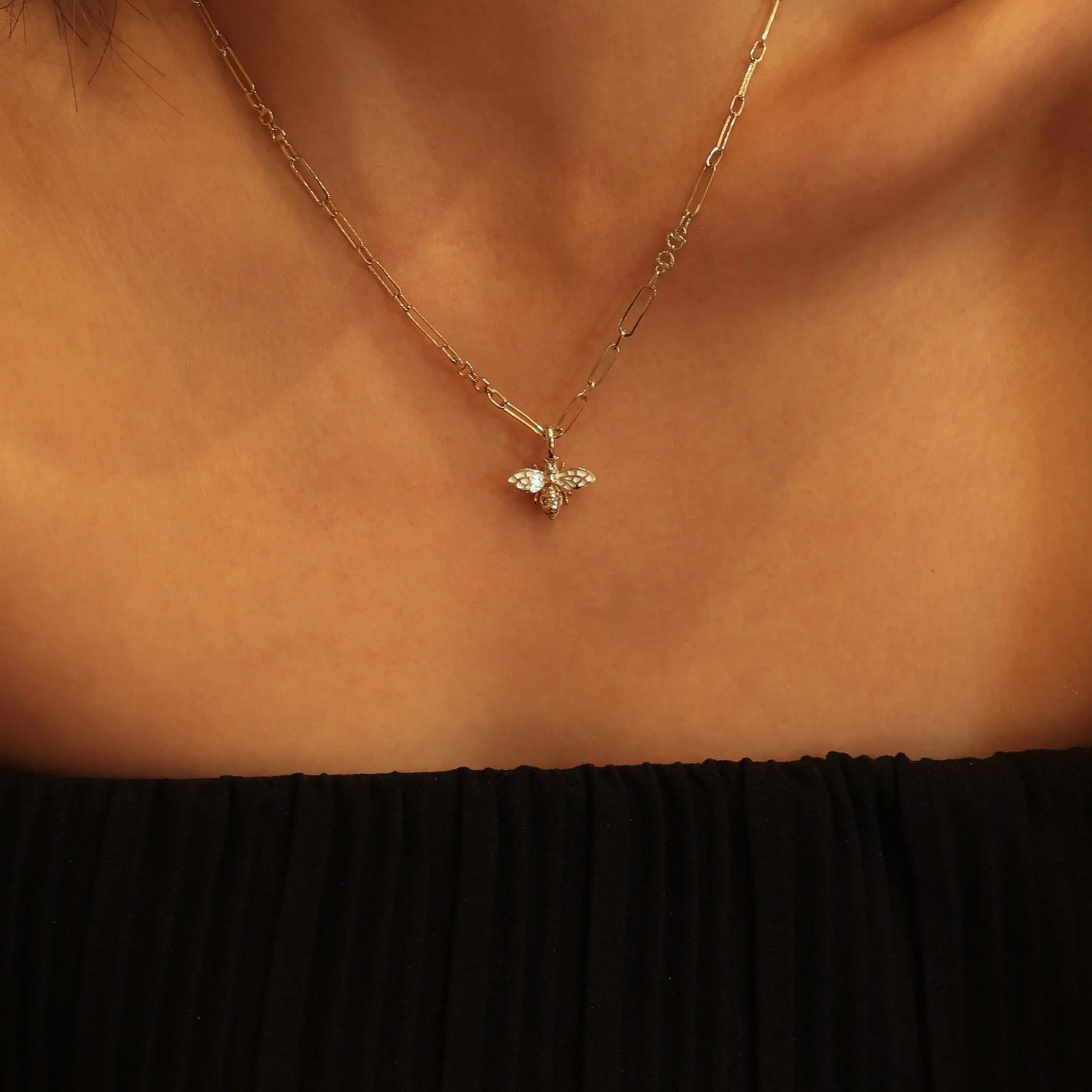 BEATTI Pendants Gold Eternal Diamond HoneyBee Pendant II JC150_W Eternal Diamond HoneyBee Pendant II