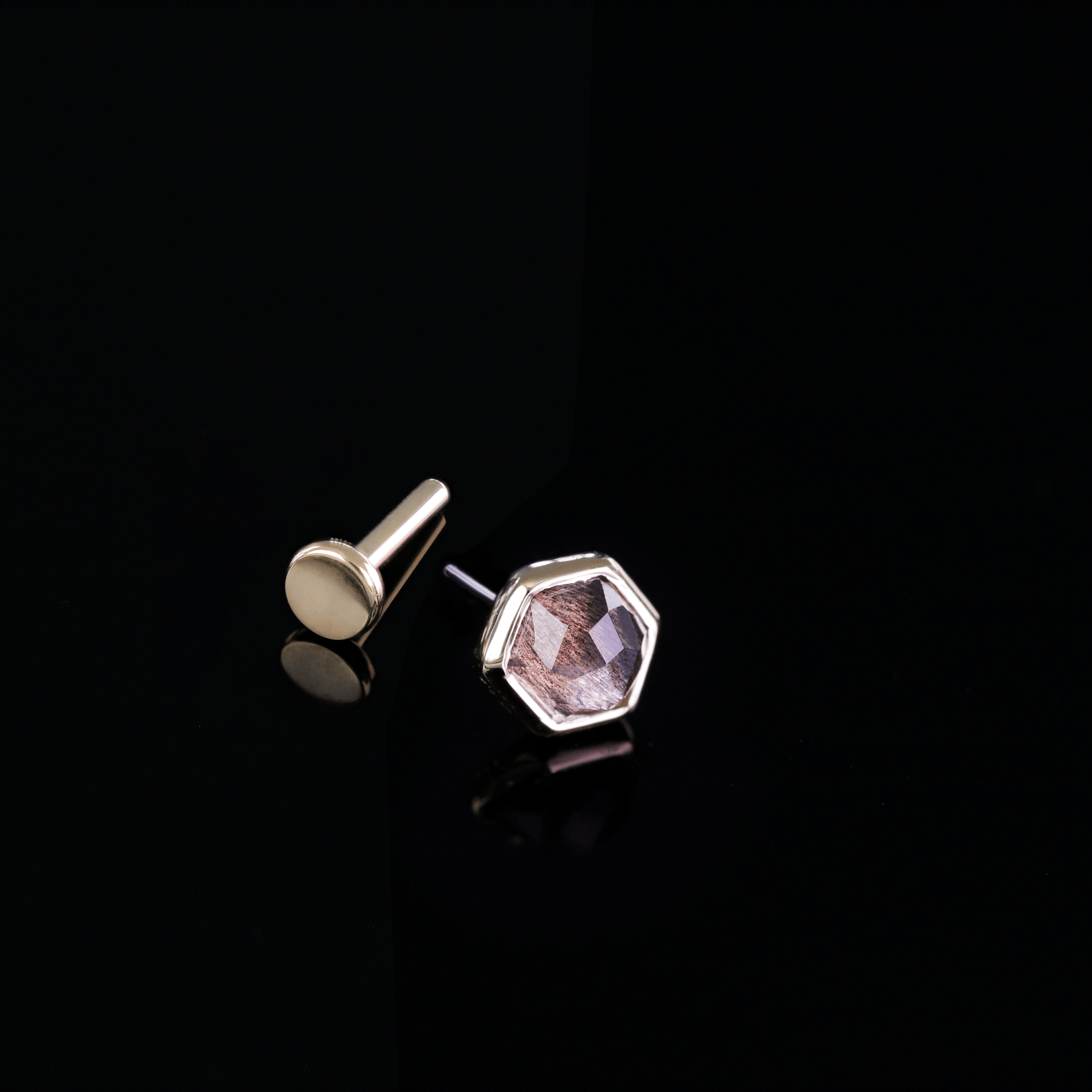 BEATTI Threadless Ends Gold / Black Labradorite Aria • 14K Gold Black Labradorite Threadless Ends • HoneyComb BTEG007 Ella 14K Gold Dangle Charm Threadless Ends Natural Gemstones