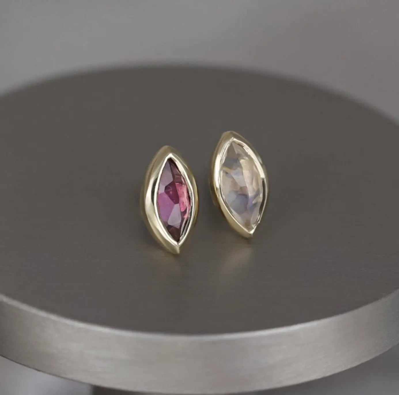 BEATTI Threadless Ends Aura • Natural Gemstone Threadless Ends Aura • Natural Gemstone Threadless Ends