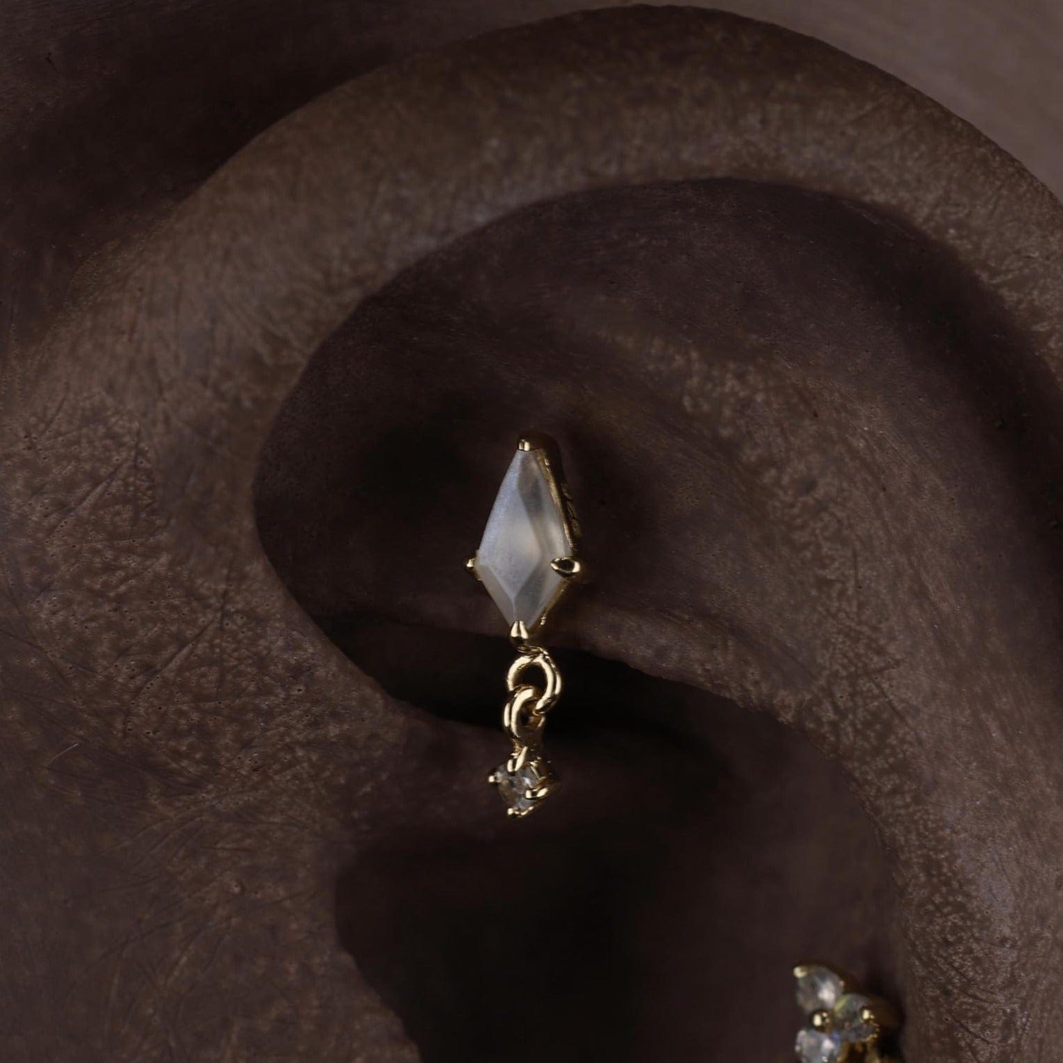 BEATTI Threadless Ends Celeste • Natural Gemstone Threadless Ends Celeste • Natural Gemstone Threadless Ends