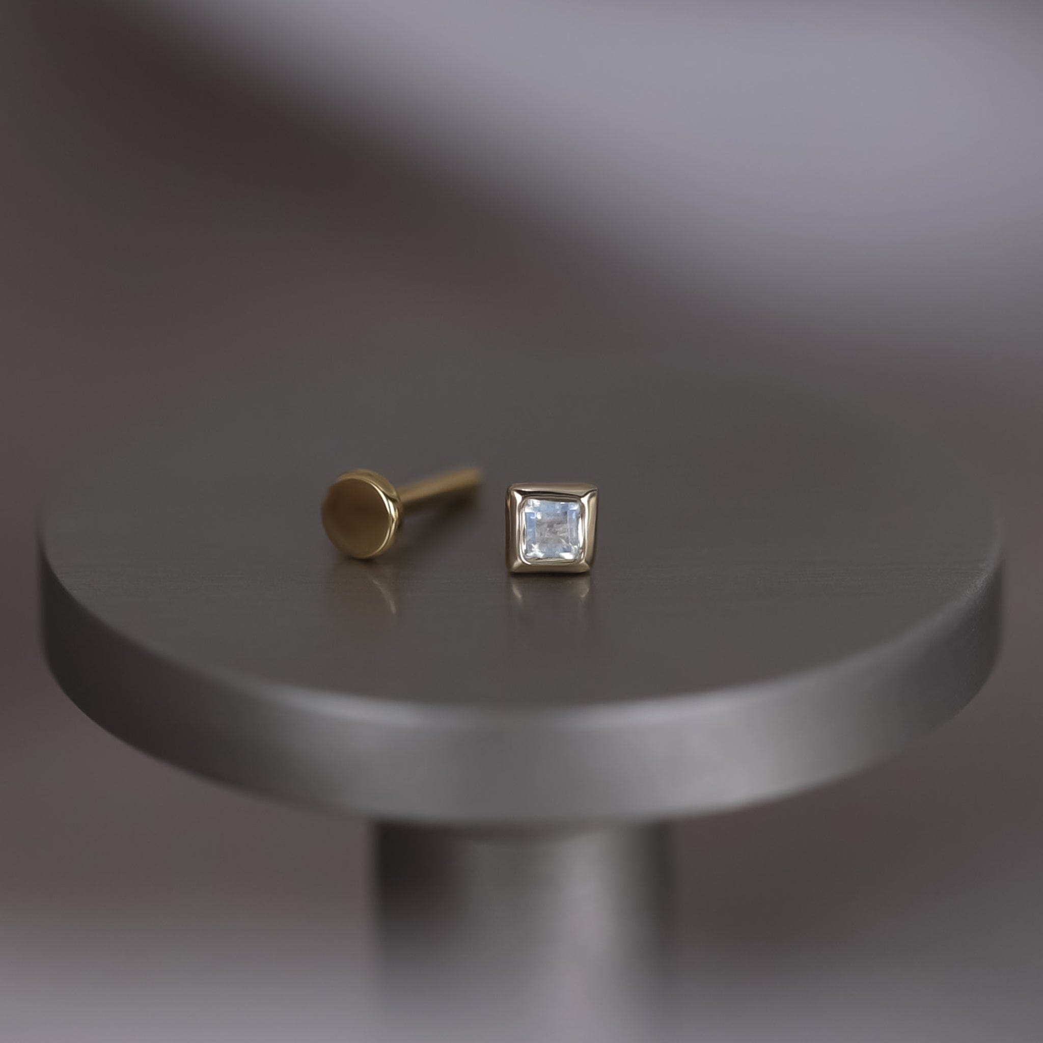 BEATTI Threadless Ends Dora • Rainbow Moonstone Flat Back Stud Dora • Rainbow Moonstone Flat Back Stud