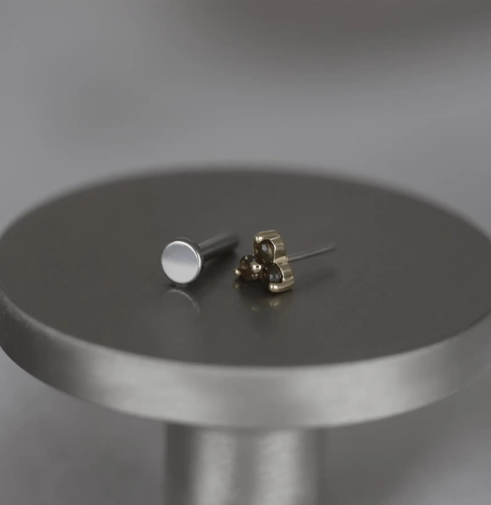 BEATTI Threadless Ends Ivy • Natural Gemstone Threadless Ends Ivy • Natural Gemstone Threadless Ends