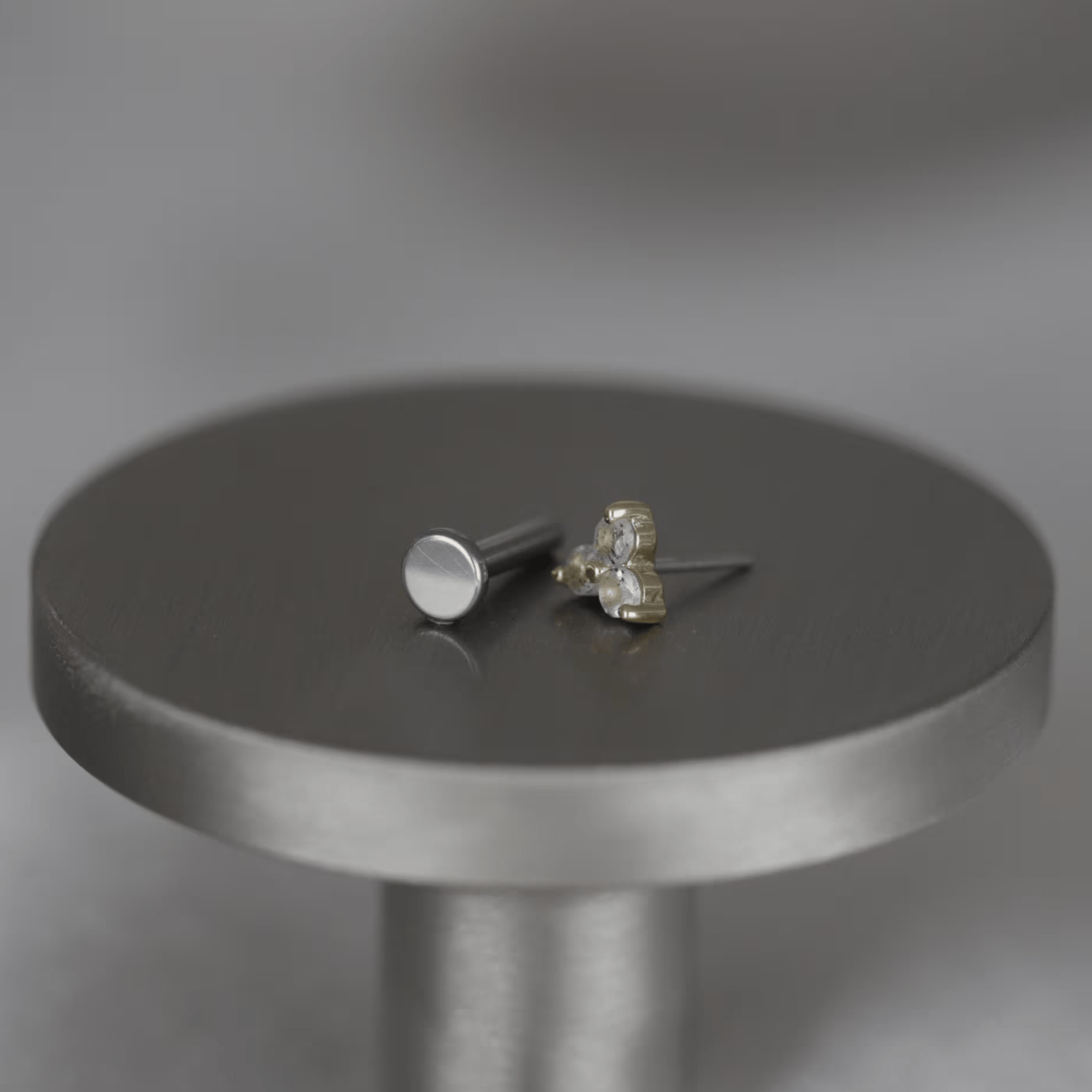 BEATTI Threadless Ends Ivy • Natural Gemstone Threadless Ends Ivy • Natural Gemstone Threadless Ends