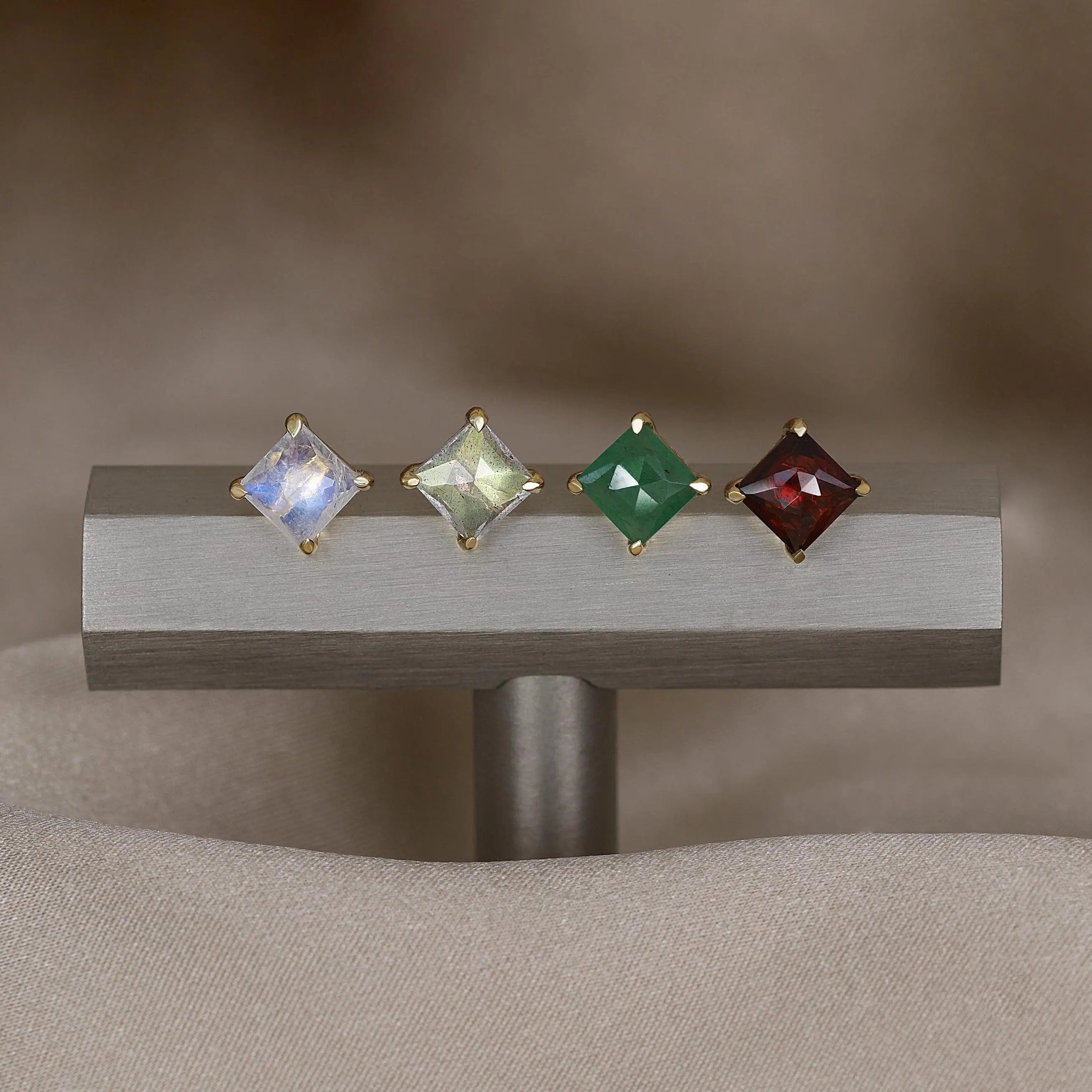 BEATTI Threadless Ends Kaya • Natural Gemstone Threadless Ends Kaya • Natural Gemstone Threadless Ends