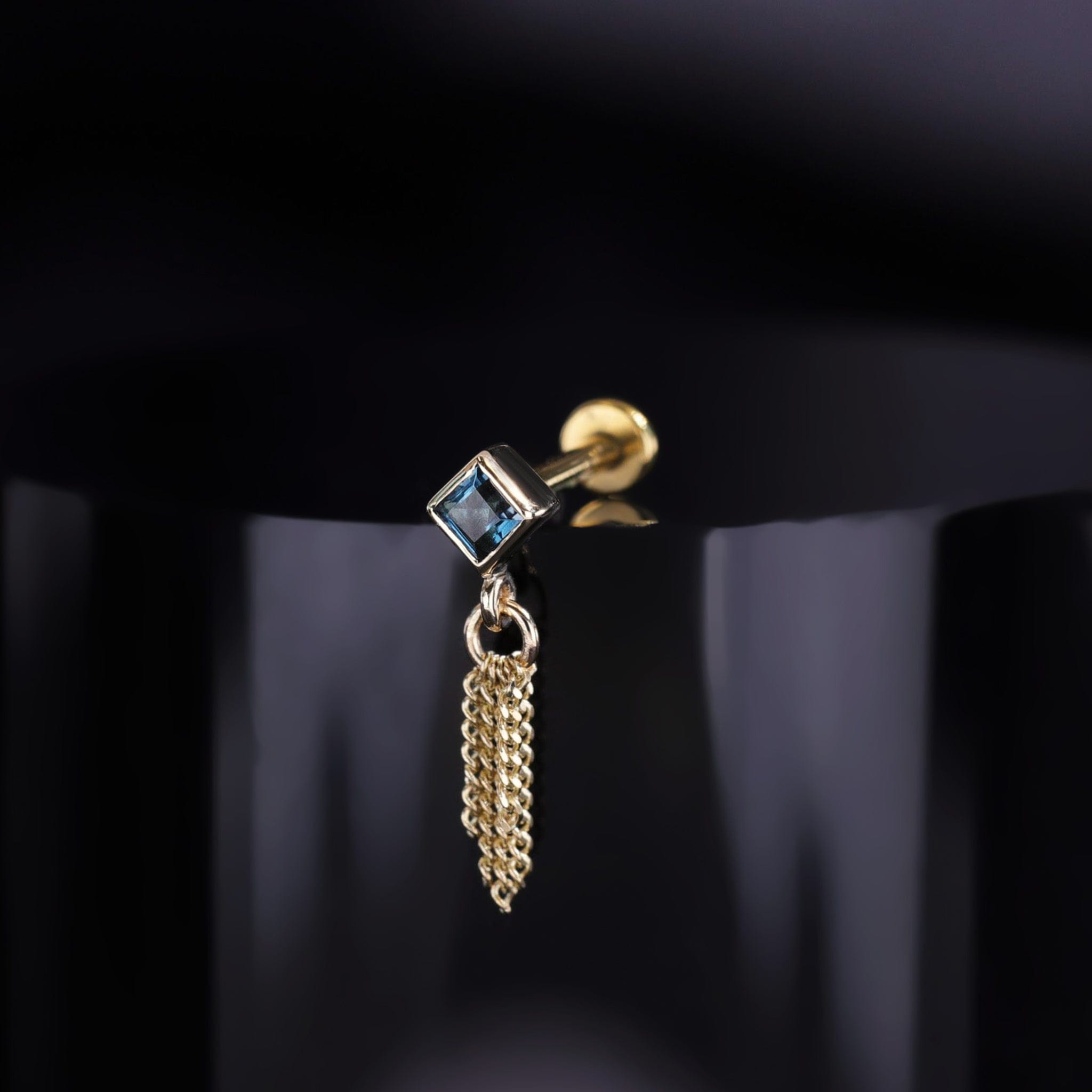 BEATTI Threadless Ends Miel • Natural Gemstone 5 Curb Chain Tassel Miel • Natural Gemstone 5 Curb Chain Tassel