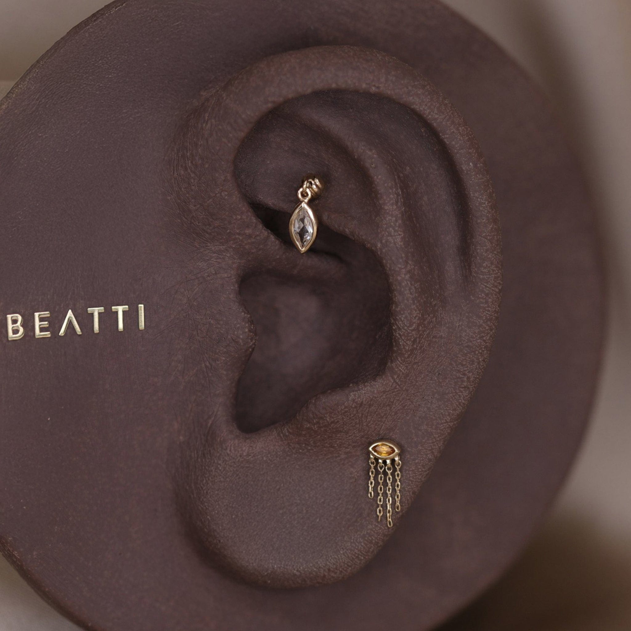 BEATTI Threadless Ends Misty Dew • 14K Solid Gold Natural Gemstone Threadless Stud Misty Dew • 14K Solid Gold Natural Gemstone Threadless Stud