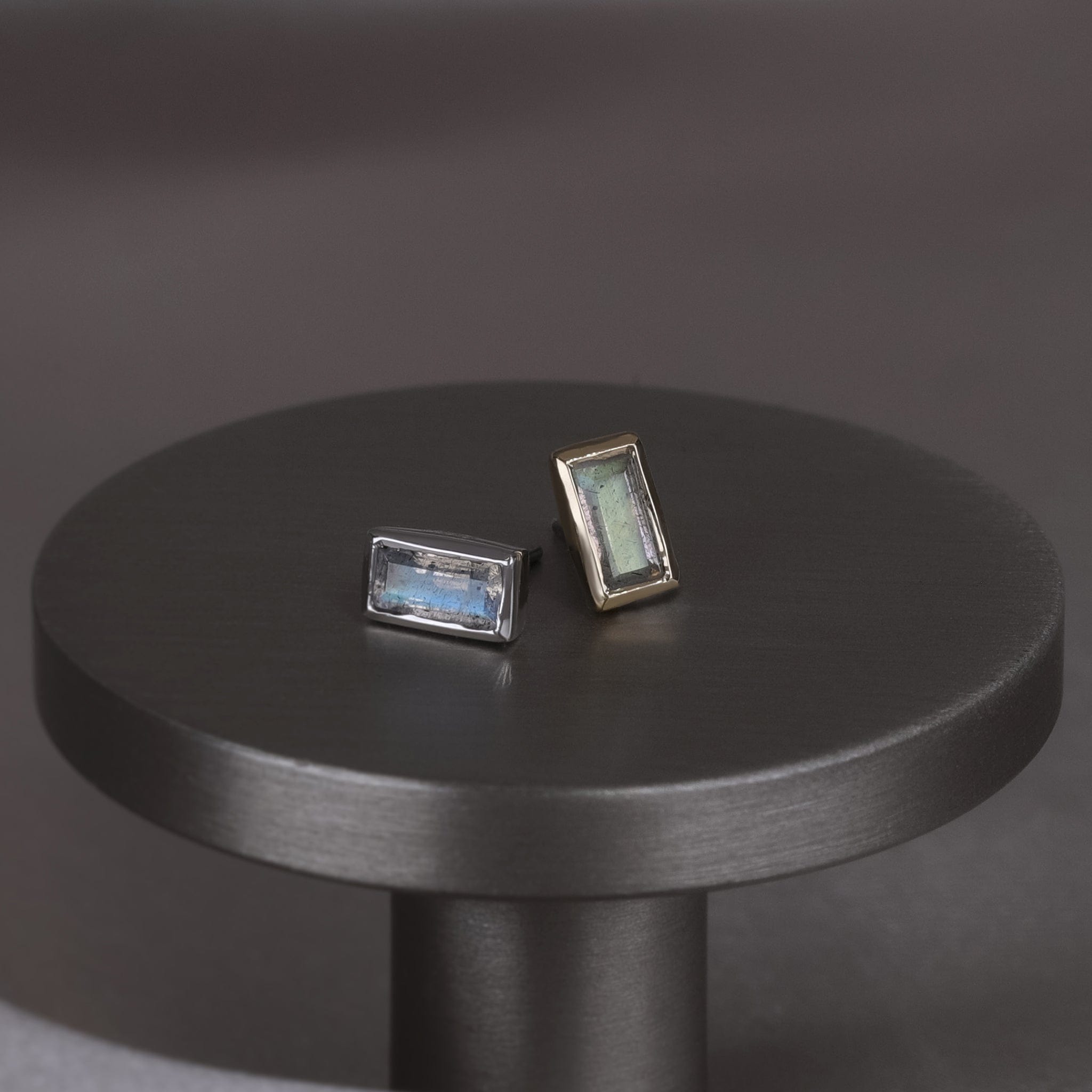 BEATTI Threadless Ends Monik • Natural Gemstone Threadless Ends 925 Silver/Titanium Monik • Natural Gemstone Threadless Ends 925 Silver/Titanium