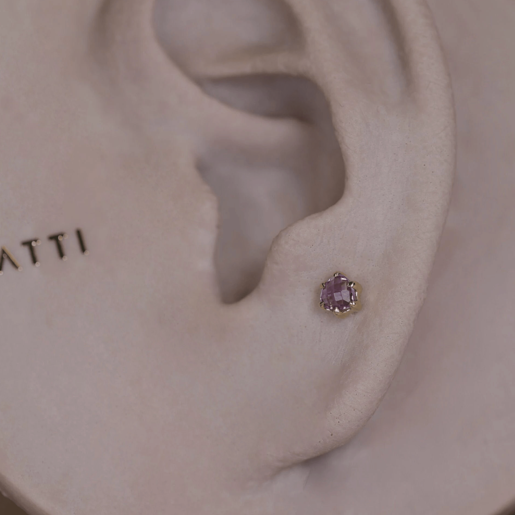 BEATTI Threadless Ends Nova • Natural Gemstone Threadless Ends Nova • Natural Gemstone Threadless Ends