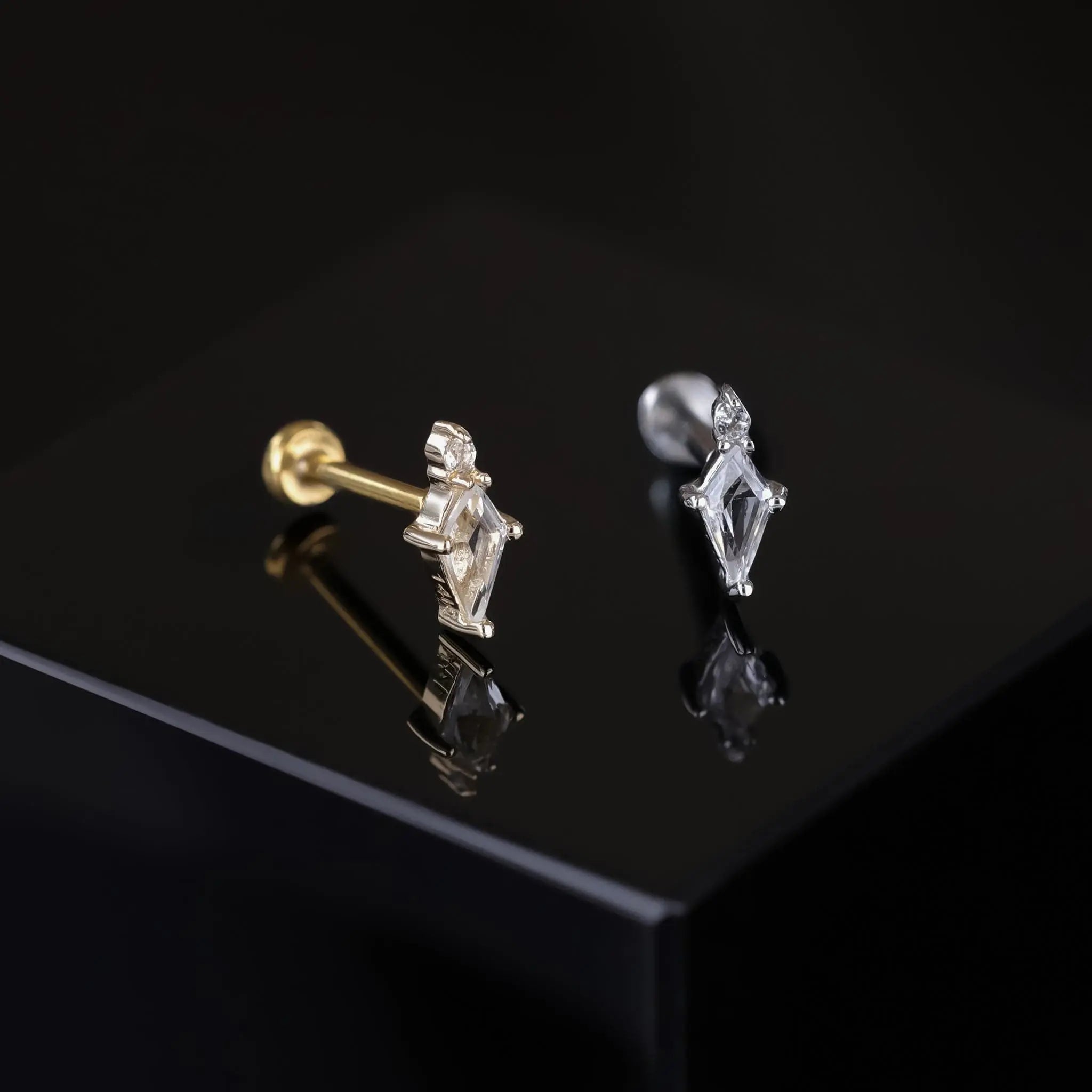 BEATTI Threadless Ends Nyx • Tiny Kite White Topaz Flat Back Stud Nyx • Tiny Kite White Topaz Flat Back Stud