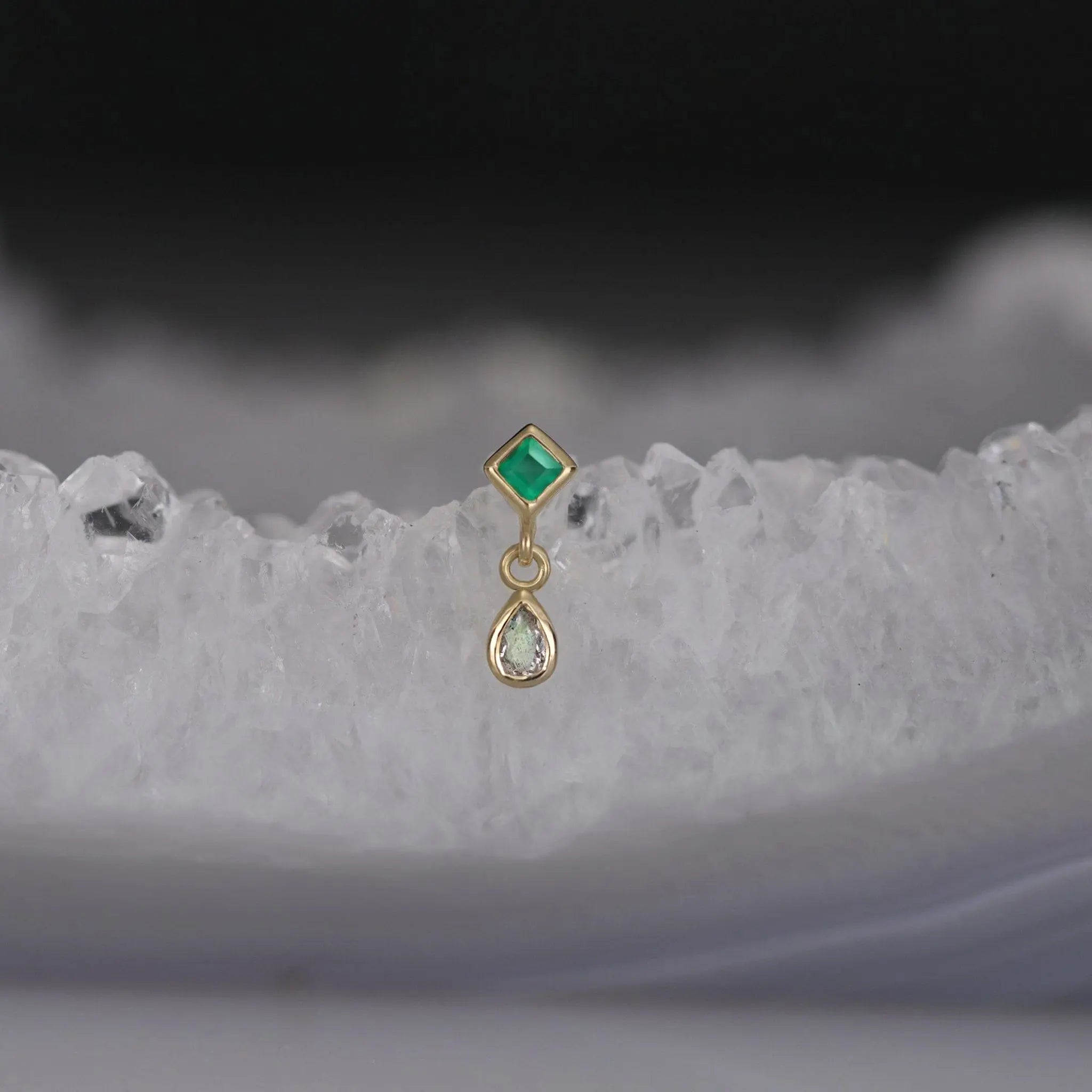 BEATTI Threadless Ends Rena • White Topaz Threadless Ends Rena • White Topaz Threadless Ends