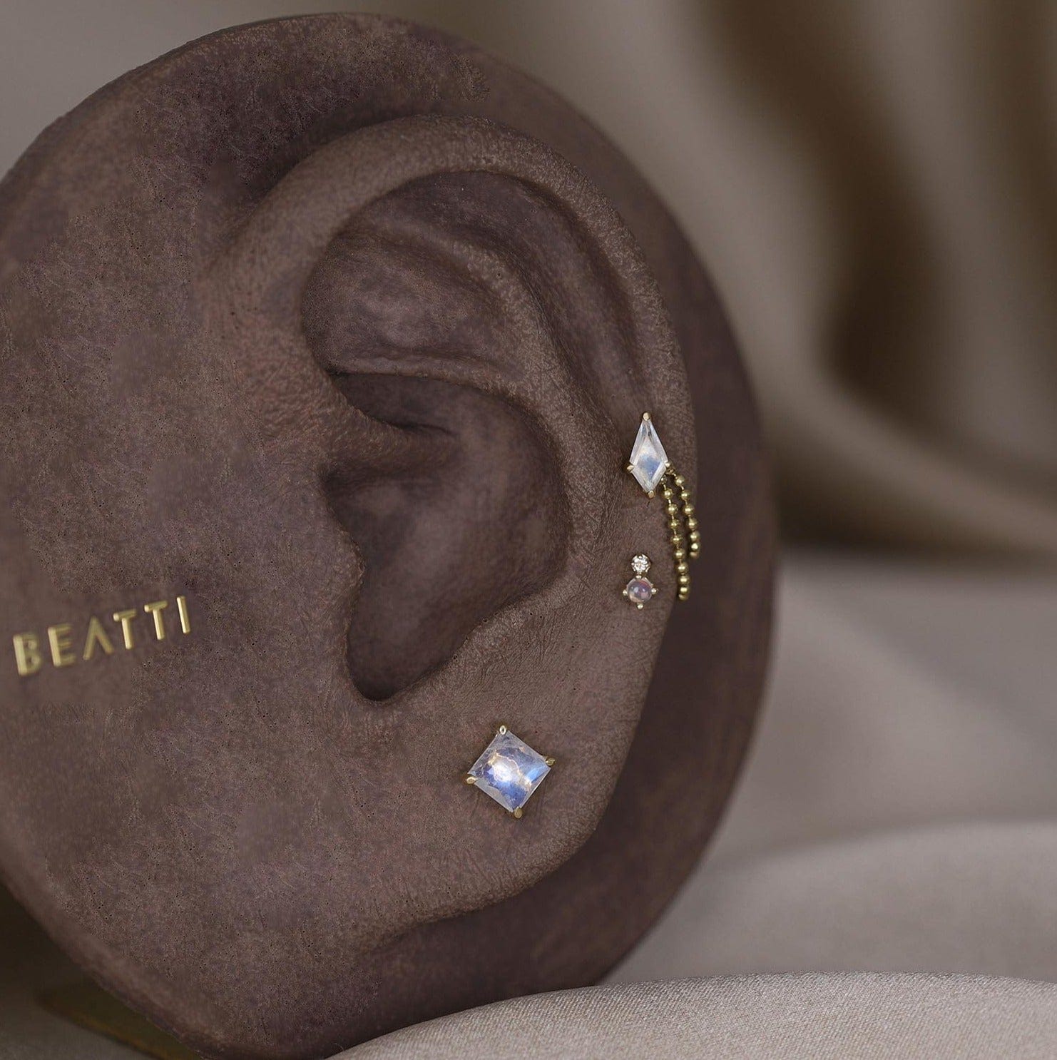 BEATTI Threadless Ends Siera • Natural Gemstone Threadless Ends Siera • Natural Gemstone Threadless Ends