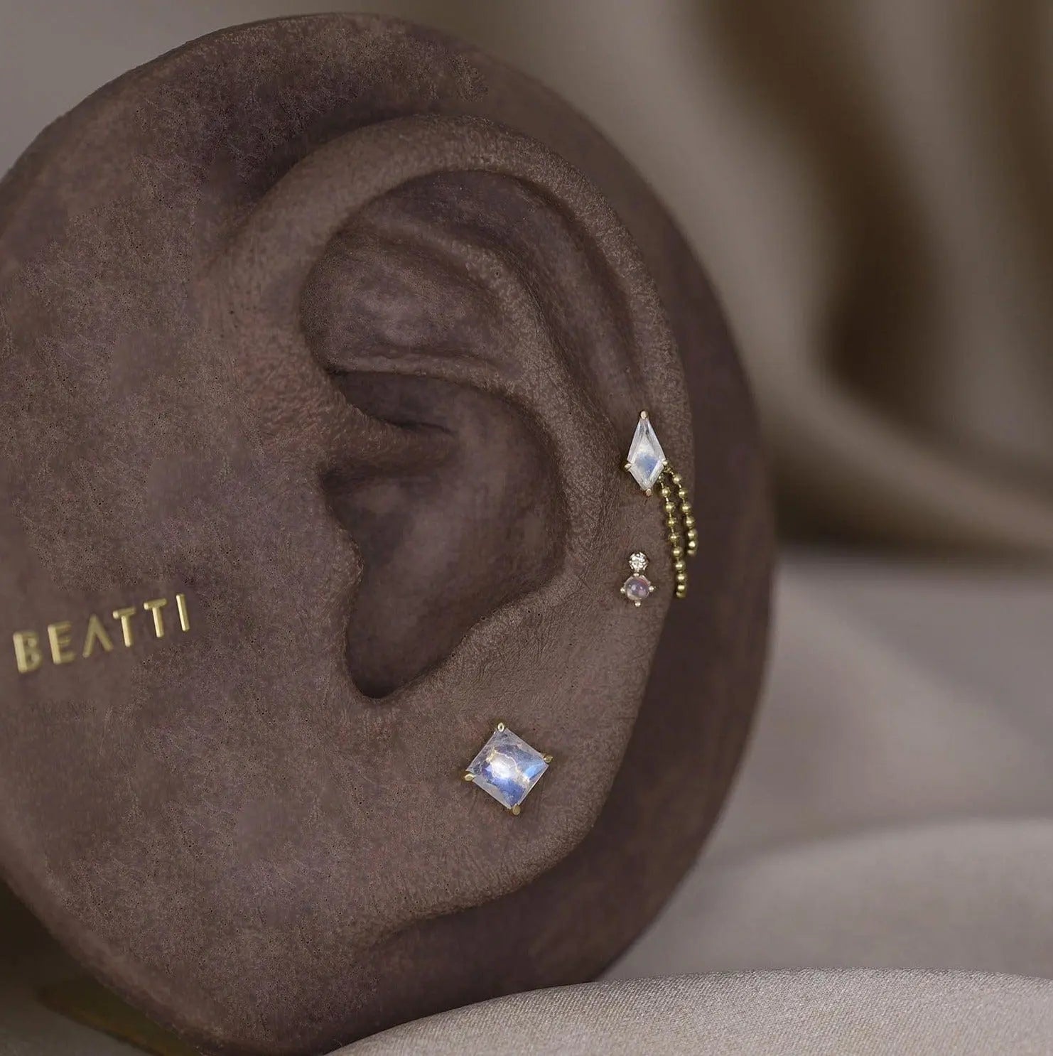 BEATTI Threadless Ends Siera • Natural Gemstone Threadless Ends Siera • Natural Gemstone Threadless Ends