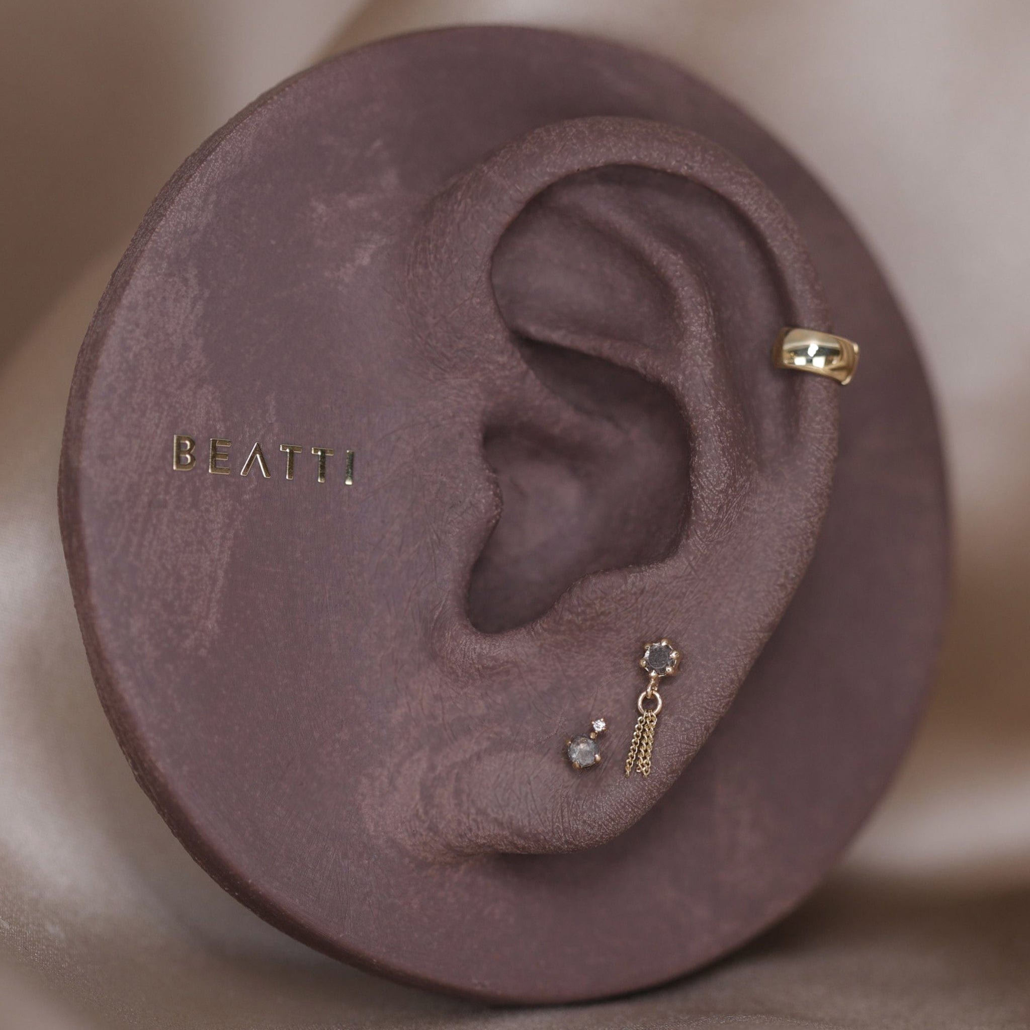 BEATTI Threadless Ends Starlet • Black Labradorite Chain Tassel Starlet • Black Labradorite Chain Tassel