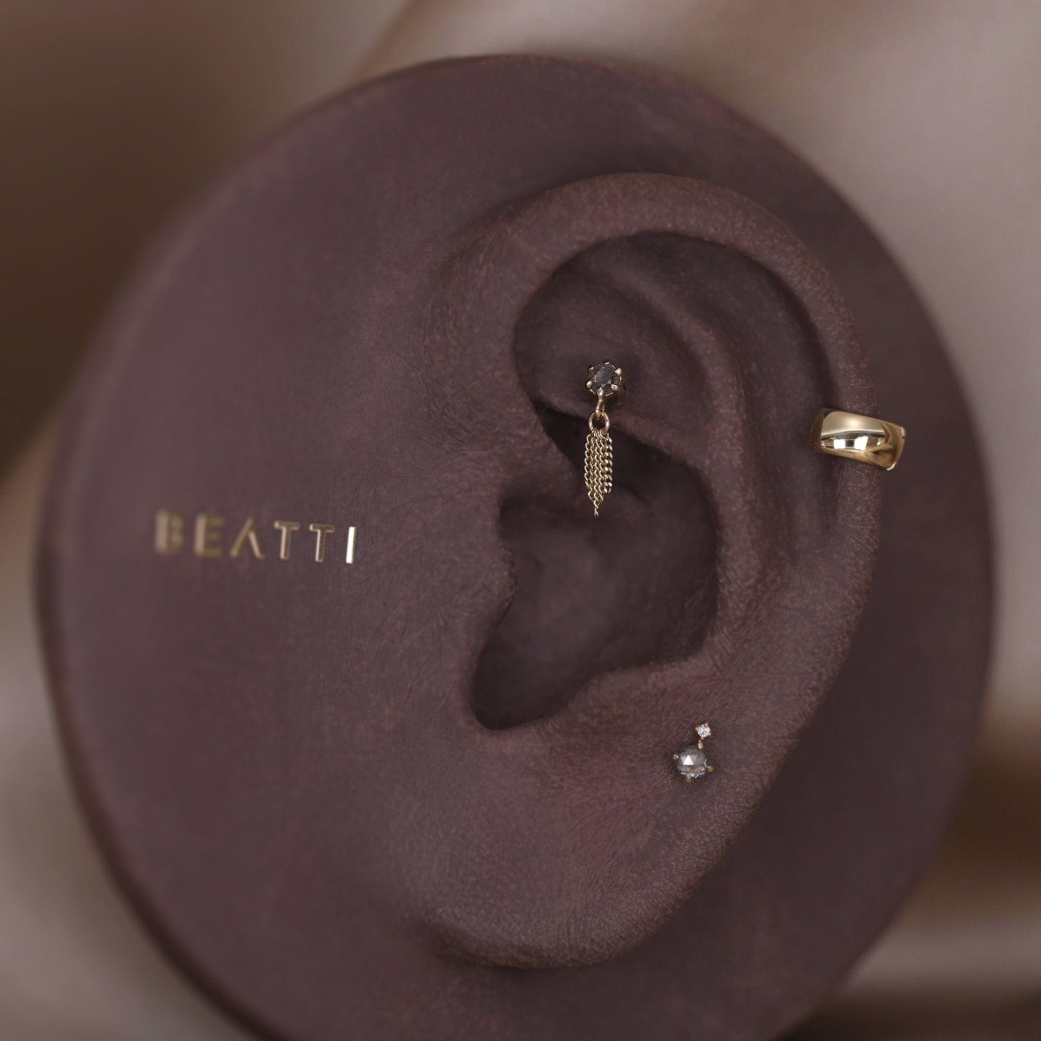 BEATTI Threadless Ends Starlet II • Moonstone with Chain Tassel Starlet II • Moonstone with Chain Tassel