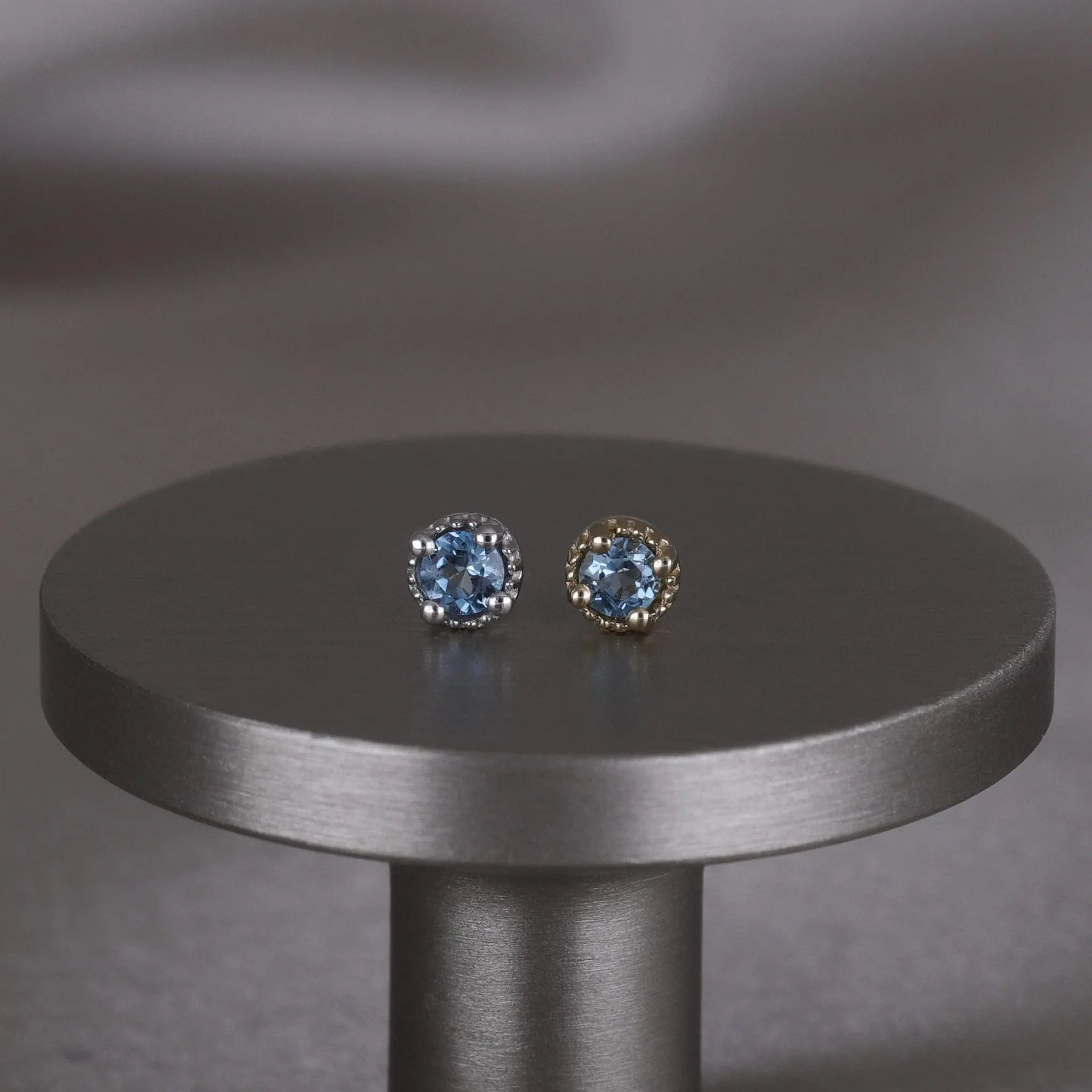 BEATTI Threadless Ends Stella • Blue Topaz Threadless Ends 925 Silver/Titanium Stella • Blue Topaz Threadless Ends 925 Silver/Titanium