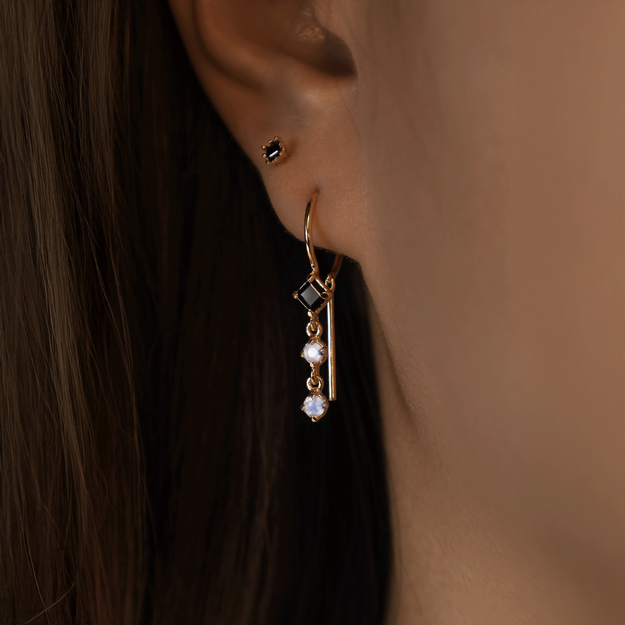 BEATTI Threaders BTE051 • Gemstone Threader Earrings BTE051 • Gemstone Threader Earrings