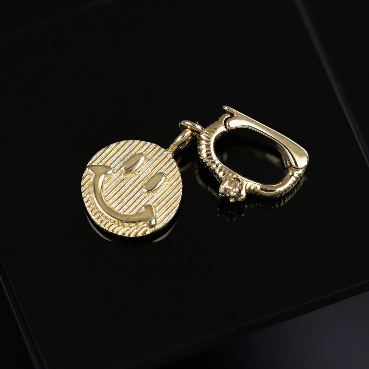 Reversible Textured Smiley Face Pendant