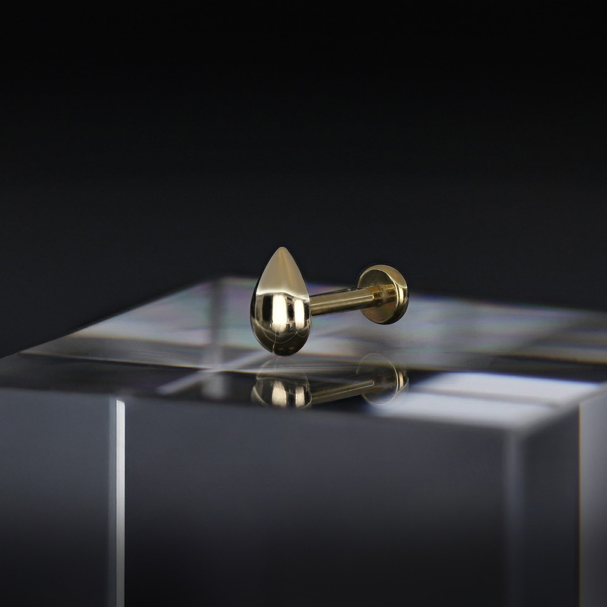 Teardrop Flat Back Stud