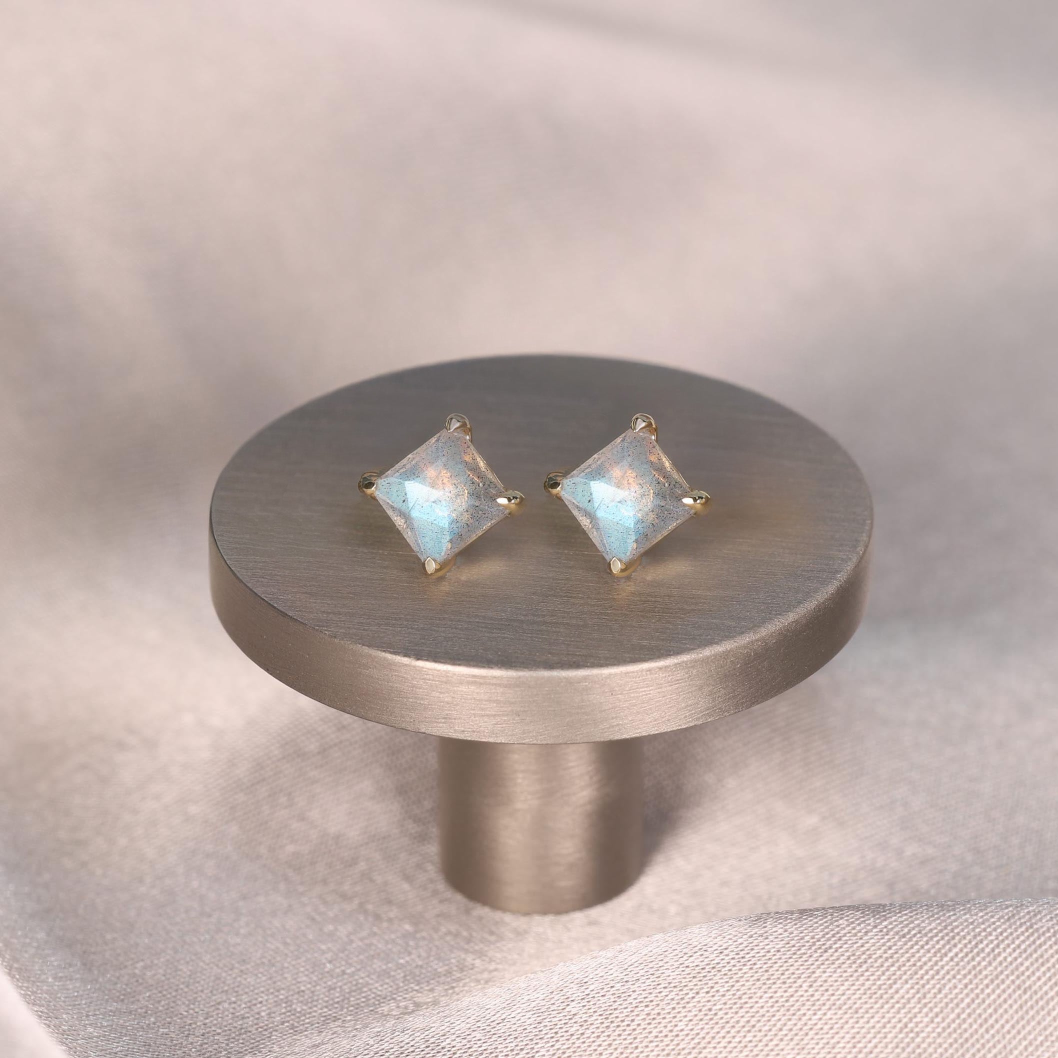 Kaya • Natural Gemstone Threadless Ends