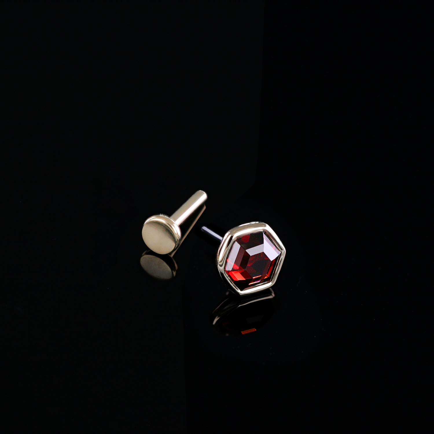 Ela •  14K Gold Hexagon Gemstone Threadless Ends • Garnet