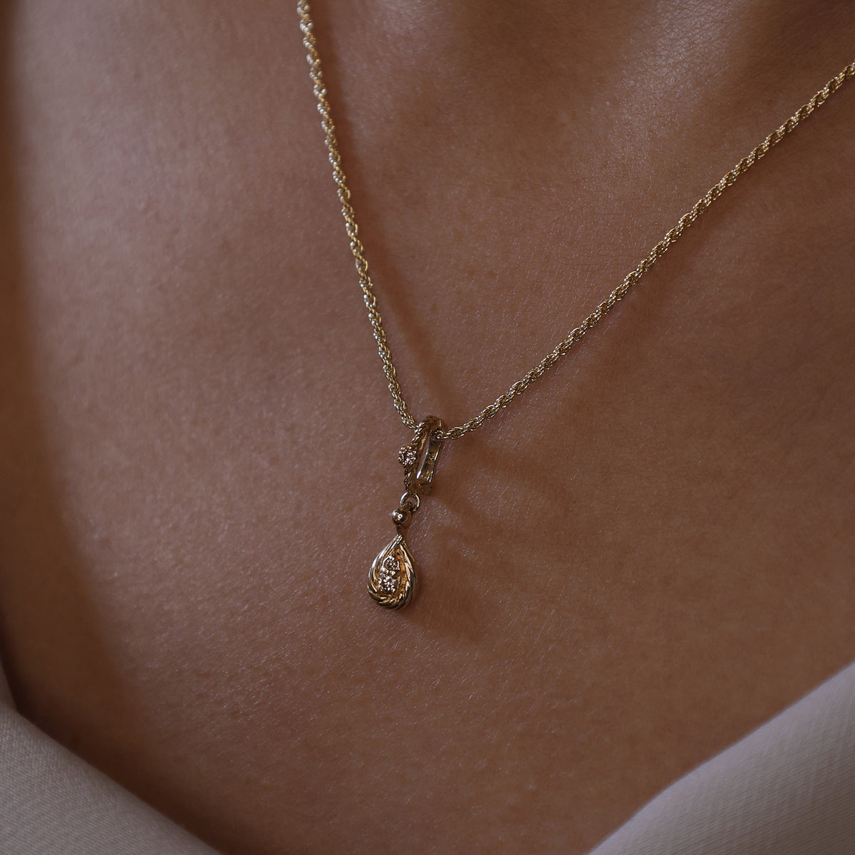 Diamond Sculpted Teardrop Pendant