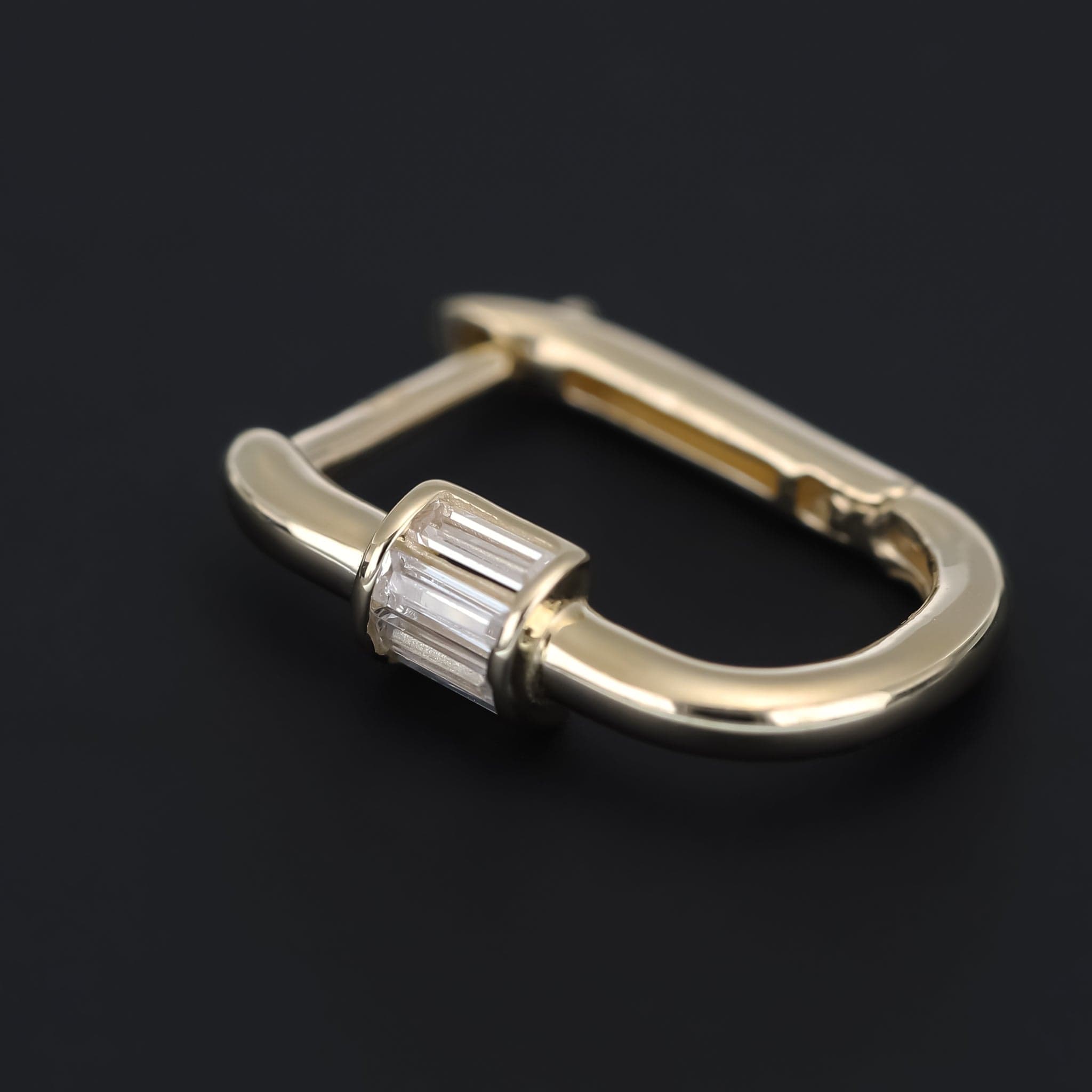 BEATTI Hoops Modern Baguette-Cut CZ U-Hoop Modern Baguette-Cut CZ U-Hoop