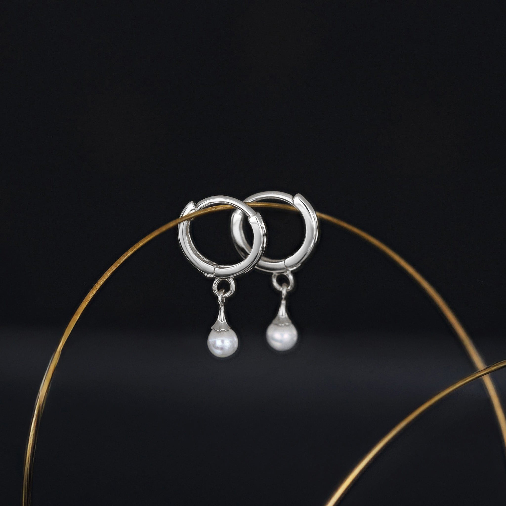 BEATTI Charms Petite Pearl Drop Huggies Petite Pearl Drop Huggies