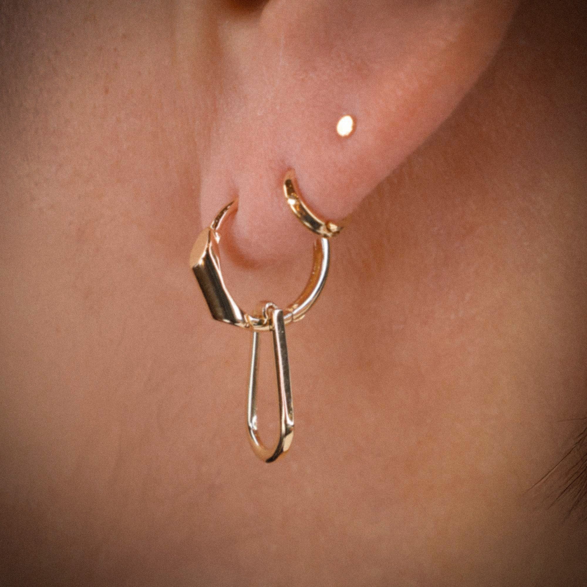 BEATTI Hoops Gold / Pair Sleek Loop Pendant Hoops OT402597 Sleek Loop Pendant Hoops