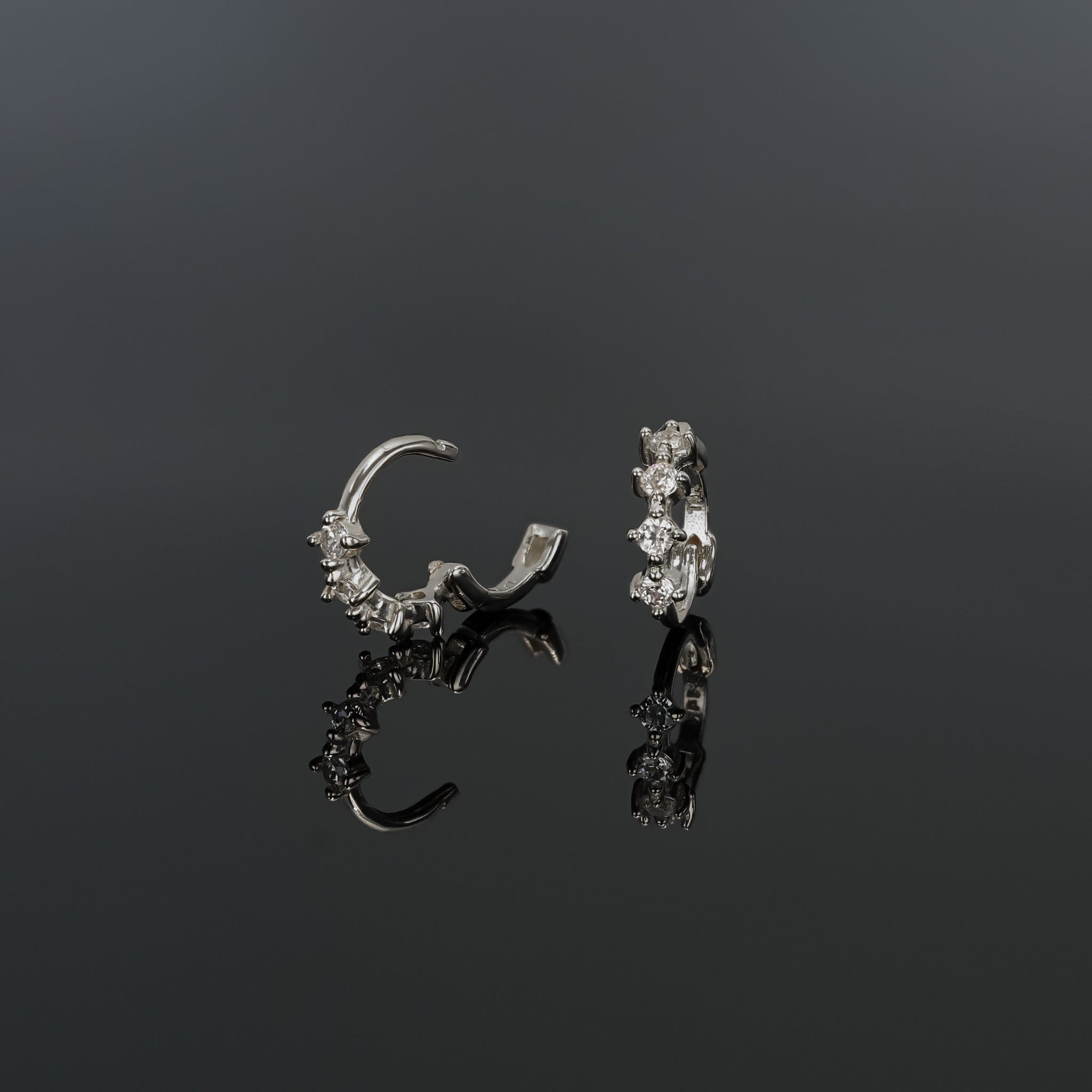 BEATTI Hoops Mini Crown CZ Huggie Mini Crown CZ Huggie