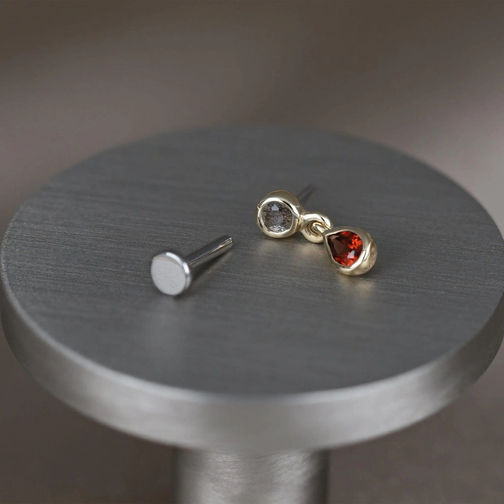 BEATTI Threadless Ends Echo •  Dangle Gemstone Threadless Ends Echo 14K Gold Dangle Charm Threadless Ends Natural Gemstones