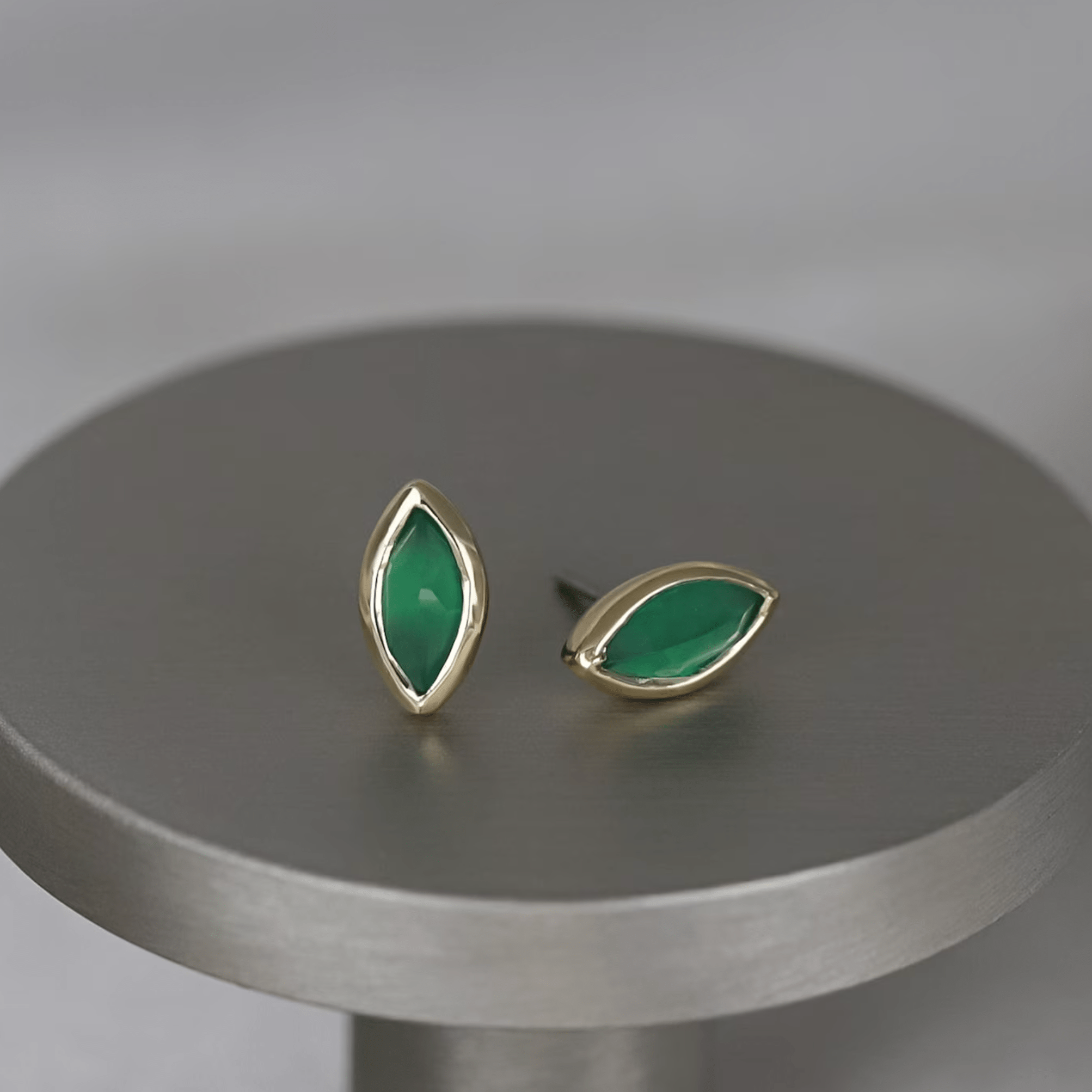 BEATTI Threadless Ends Aura • Natural Gemstone Threadless Ends Aura • Natural Gemstone Threadless Ends