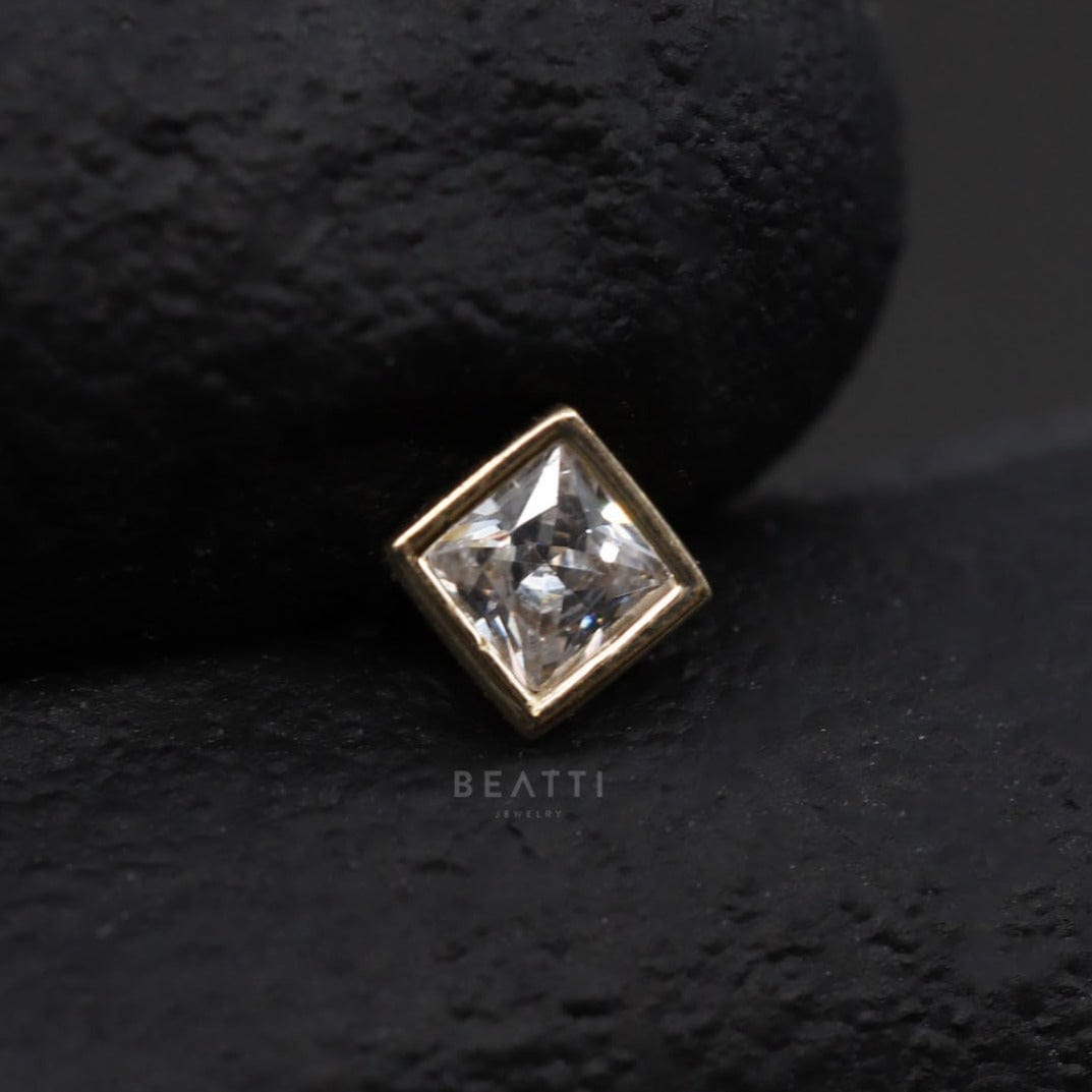 BEATTI Internal Thread Gold 14K Solid Gold Tiny Square Bezel Crystal Stud PL067 14K Solid Gold Tiny Square Bezel Crystal Stud